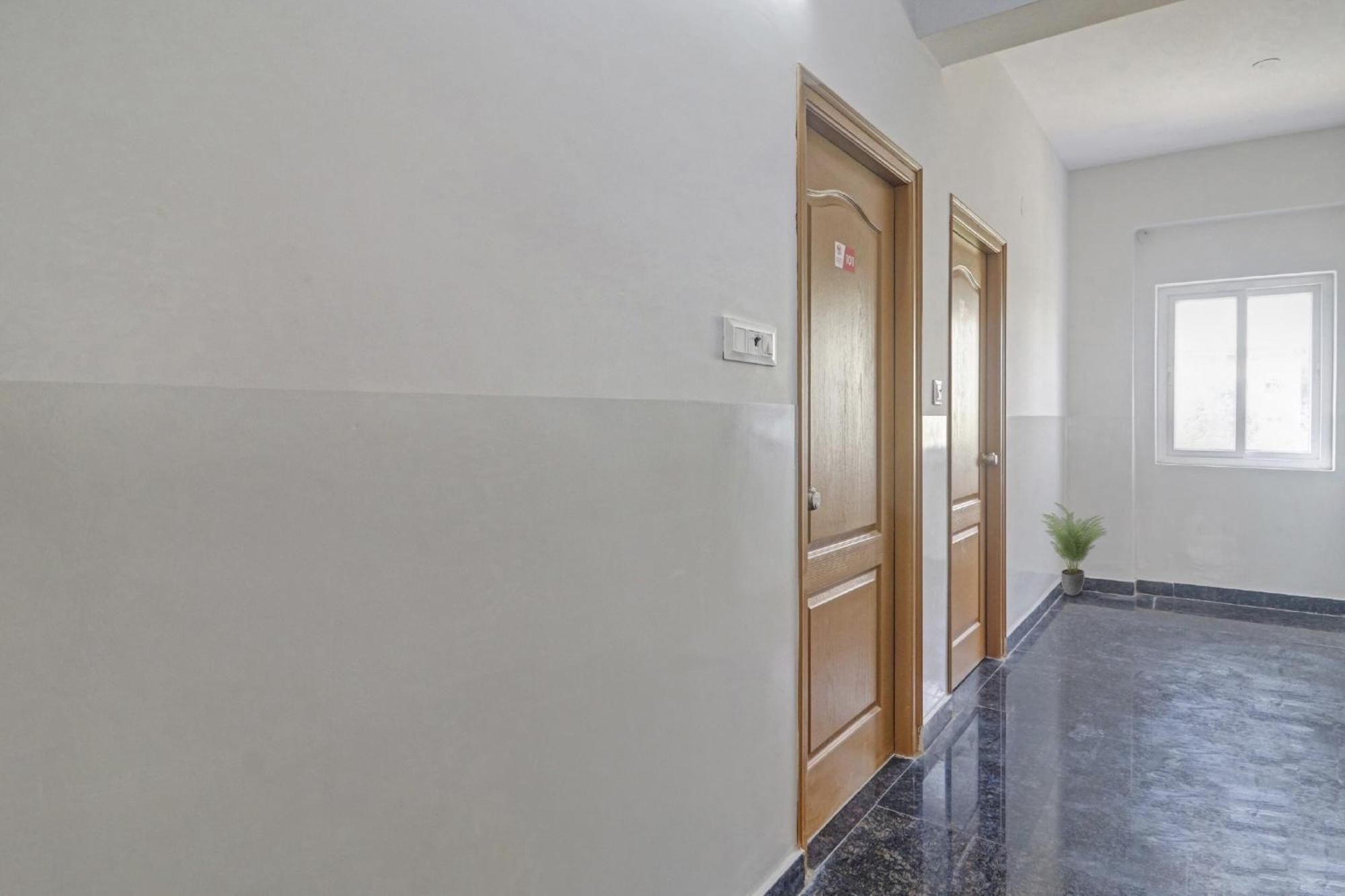 Hotel Collection O Golden Dreams Hyderabad