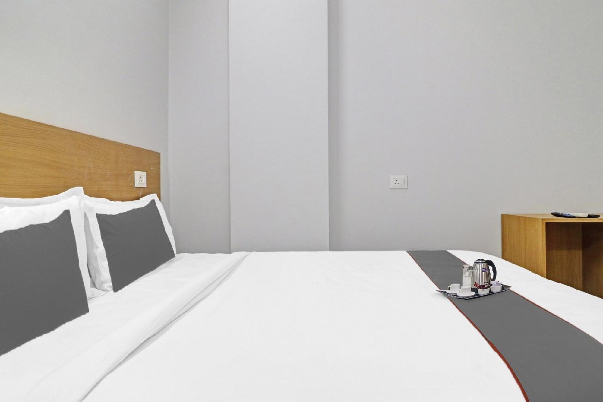 Hotel Collection O Golden Dreams 3*