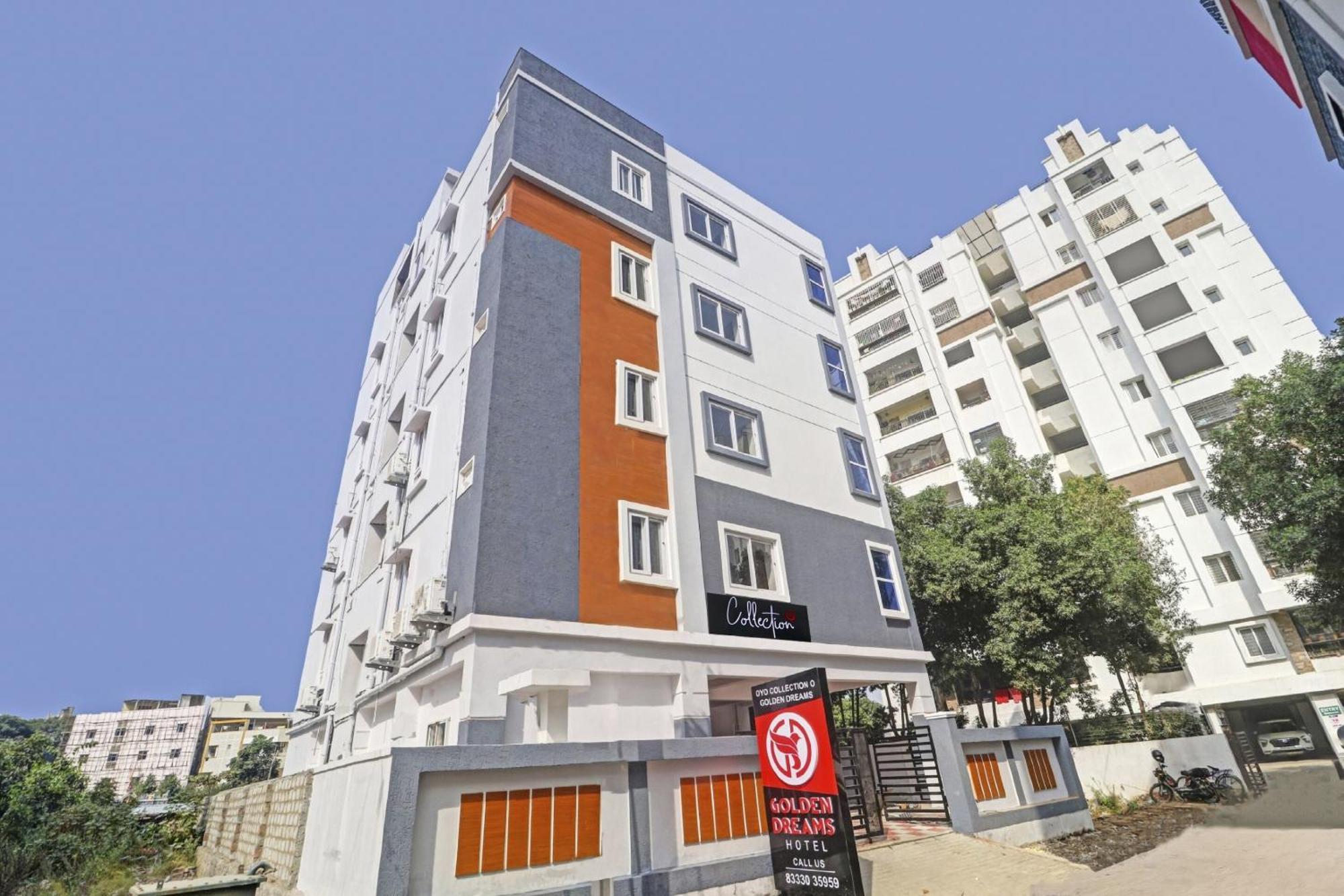Hotel Collection O Golden Dreams 3*