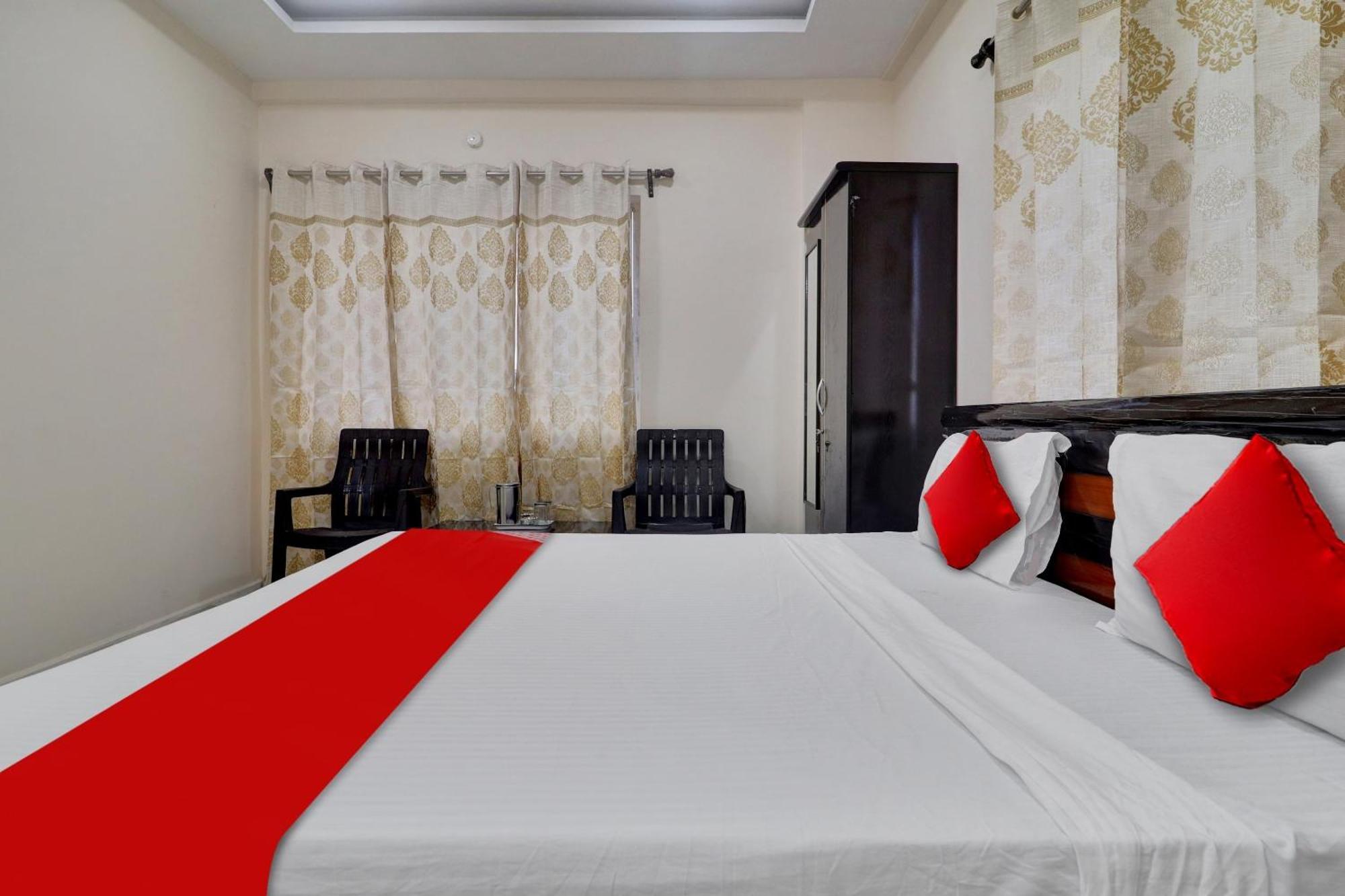 Hotel Shri Ganesh Near By Himayatnagar,ashok Nagar,rtc X Roads