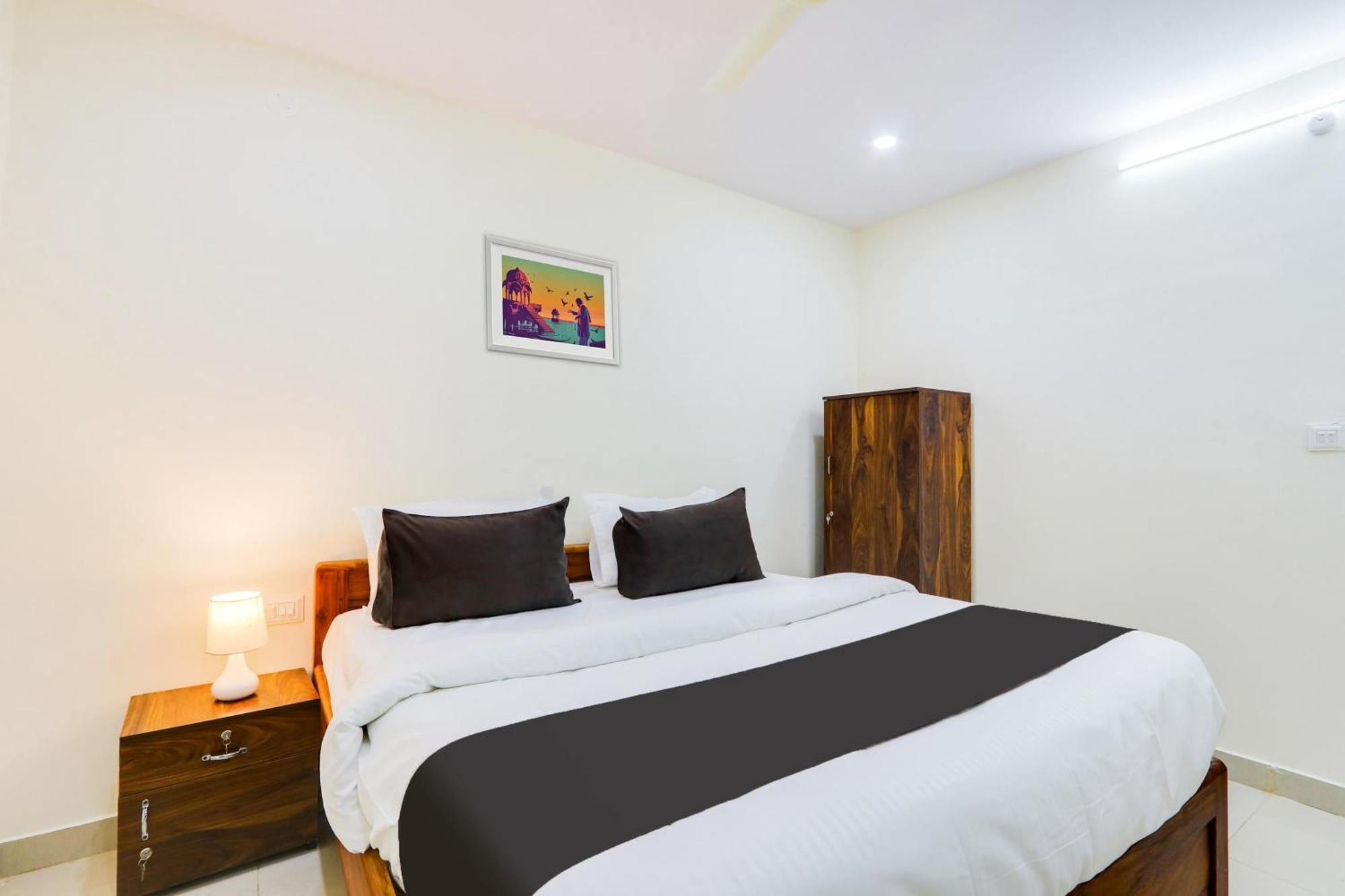 Gk Grand Hotel