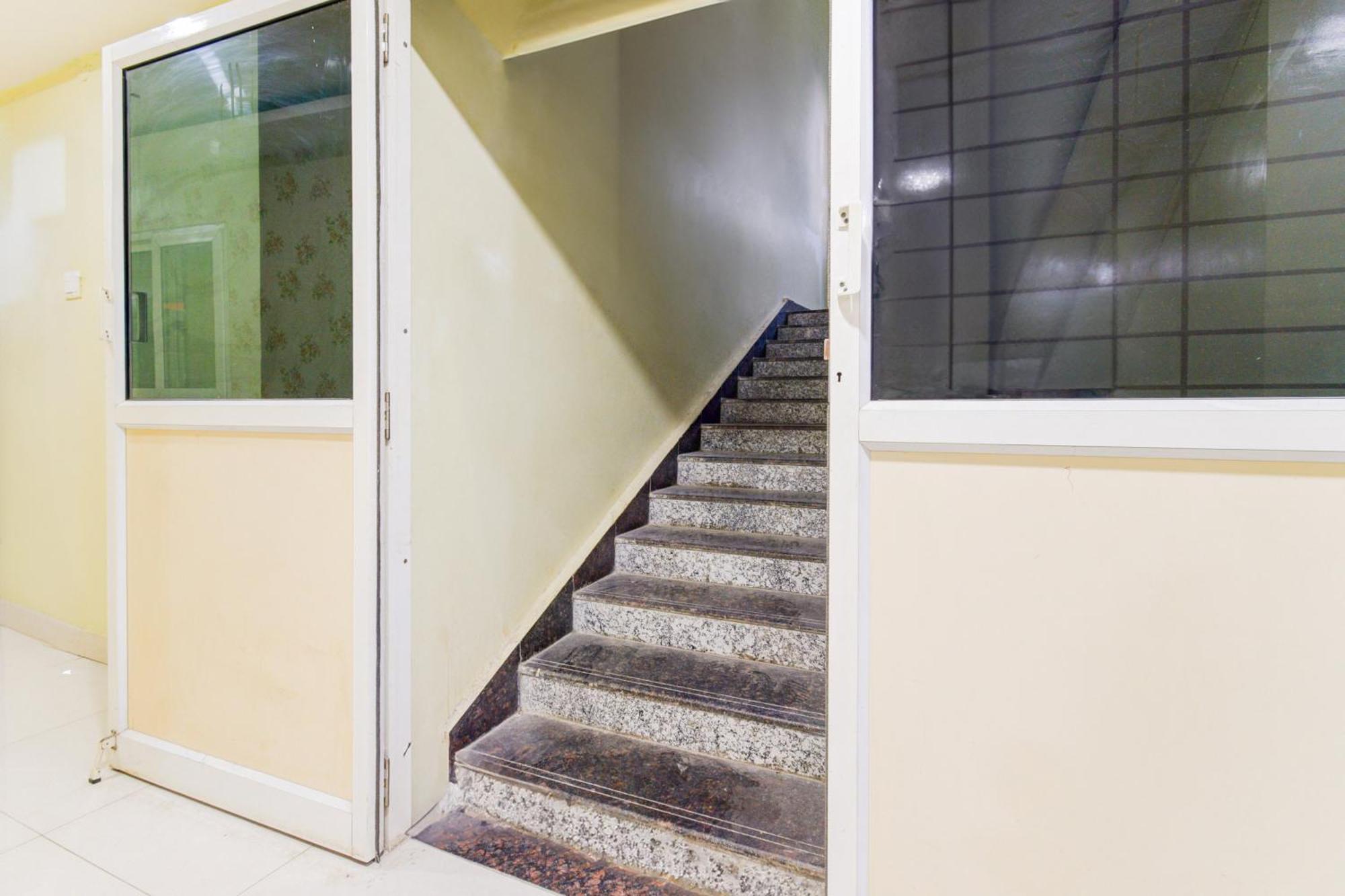 Super O Usha Mullapudi Road Kukatpally Hotel