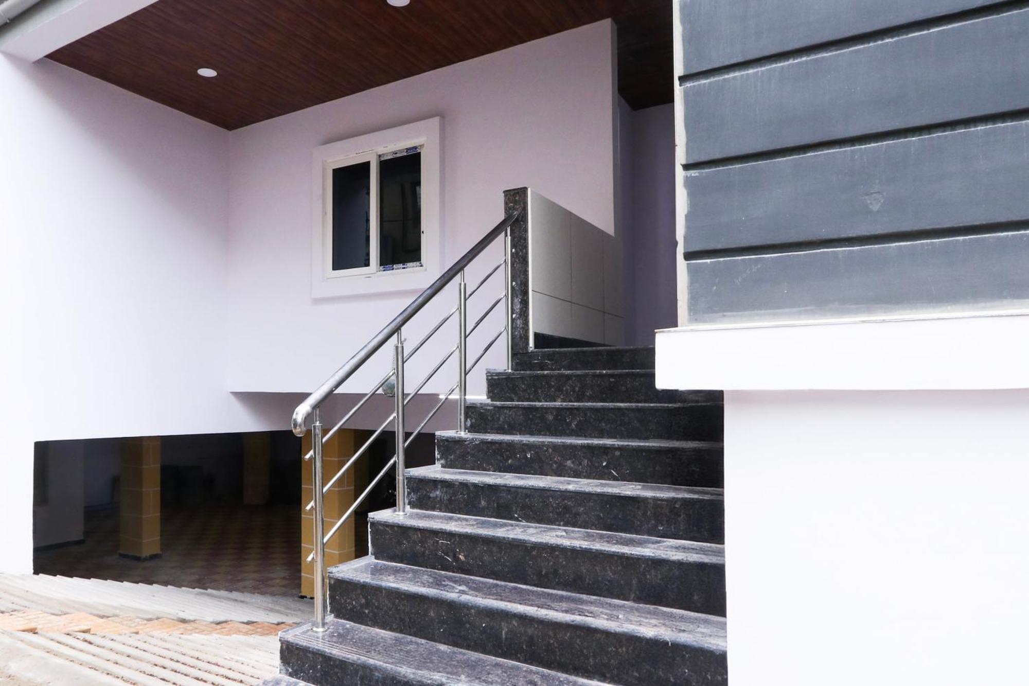 Hotel Townhouse Sr Luxury 3*