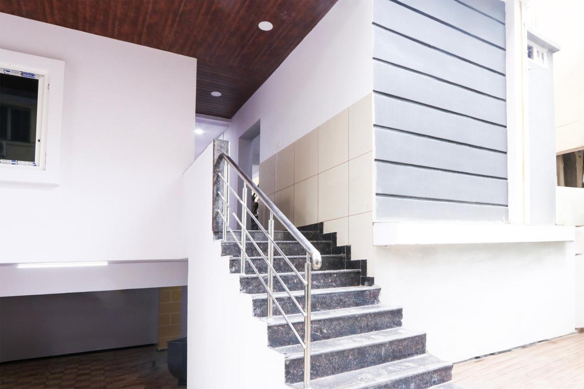 Hotel Townhouse Sr Luxury 3*