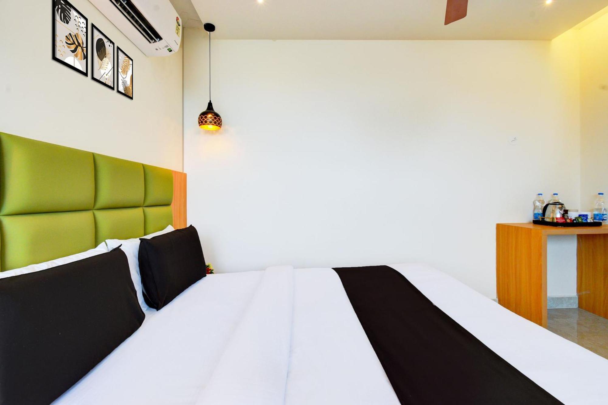 O Svs Luxury Hotel Trimulgherry
