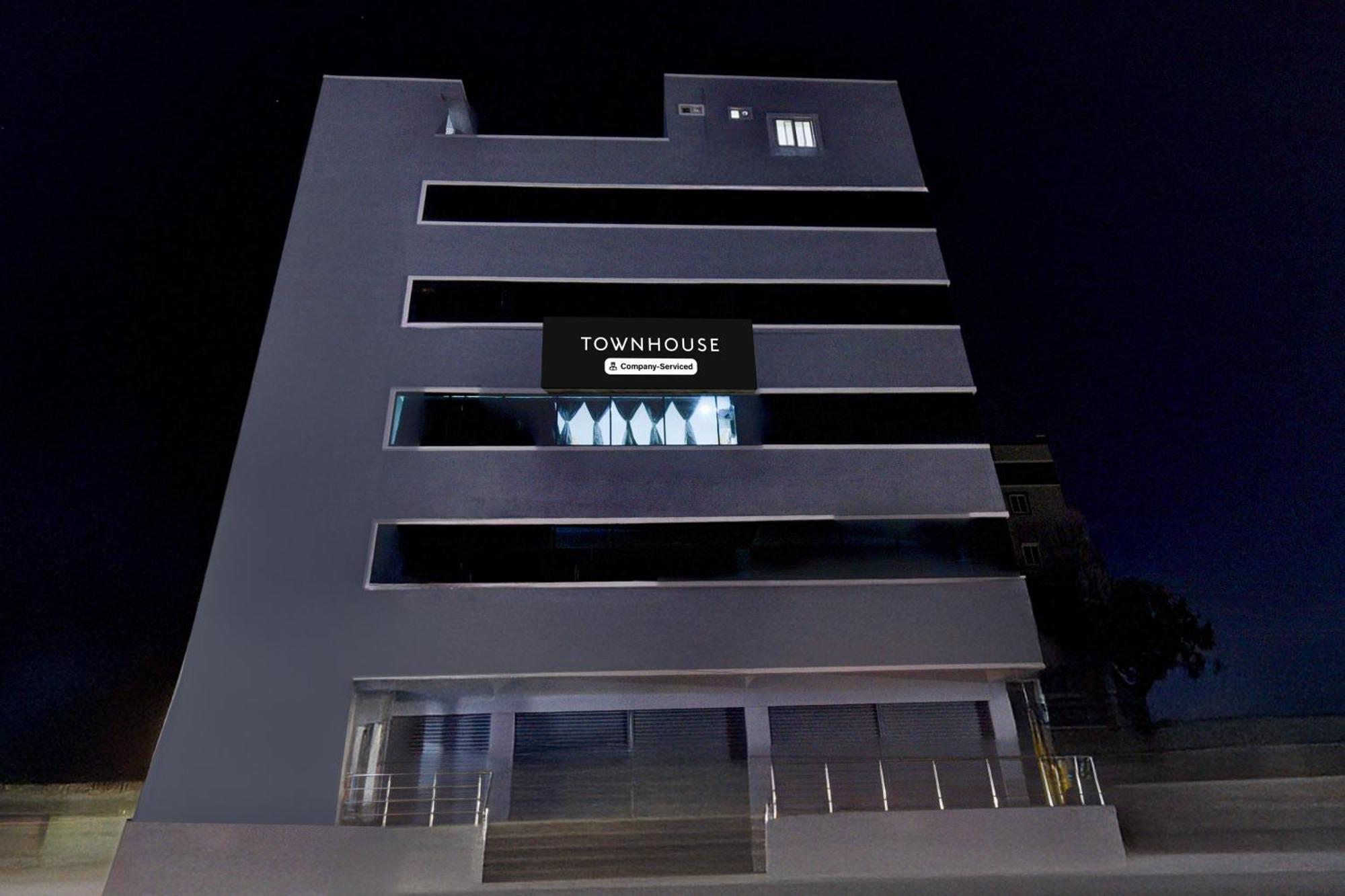 Hotel Super Townhouse Kukatpally North Formerly Munagala Arcade 2*