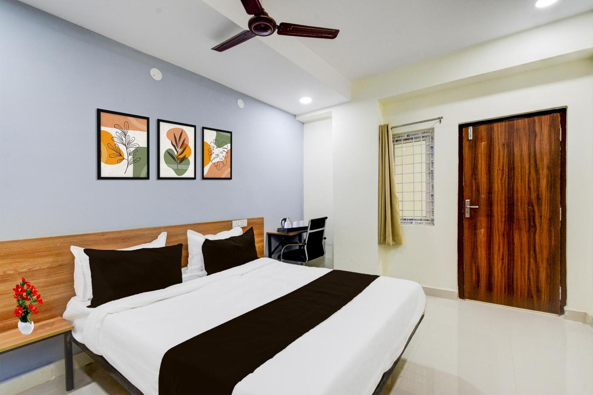 Super Townhouse Kukatpally North Formerly Munagala Arcade Hotel Hyderabad