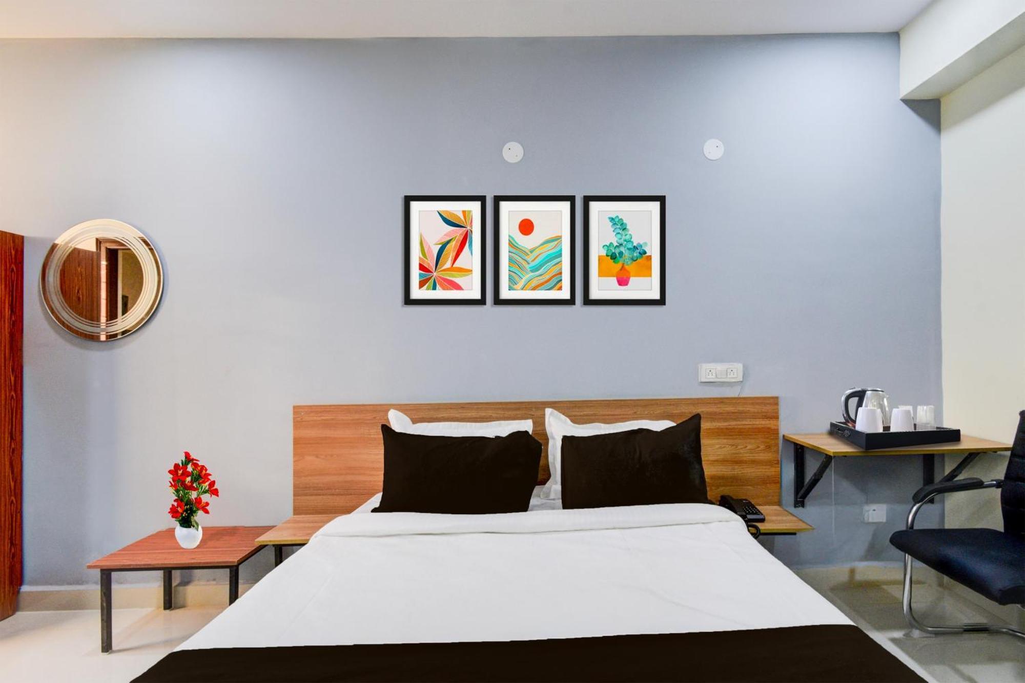 Hotel Super Townhouse Kukatpally North Formerly Munagala Arcade Hyderabad