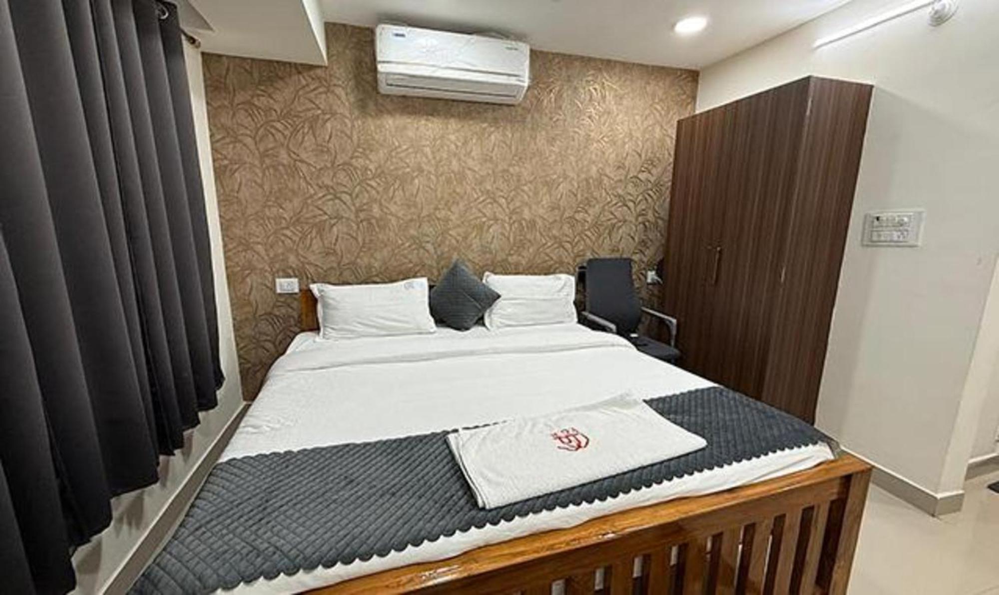 Fabhotel Vgr Comforts 5* Hyderabad
