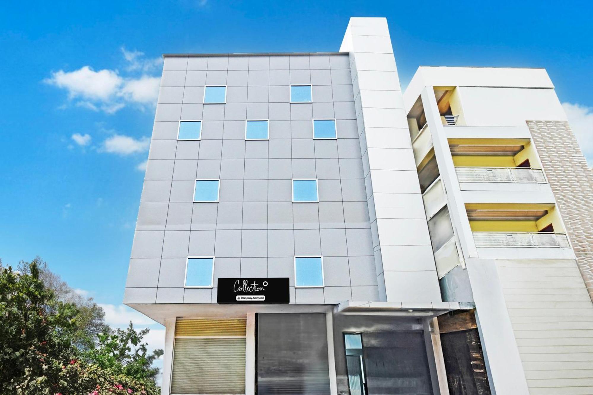 Super Collection O Sanath Nagar Near Railway Station Hyderabad