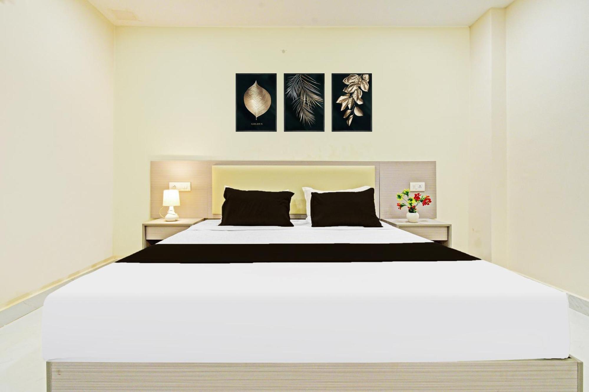 Hotel Super Collection O Sanath Nagar Near Railway Station Hyderabad