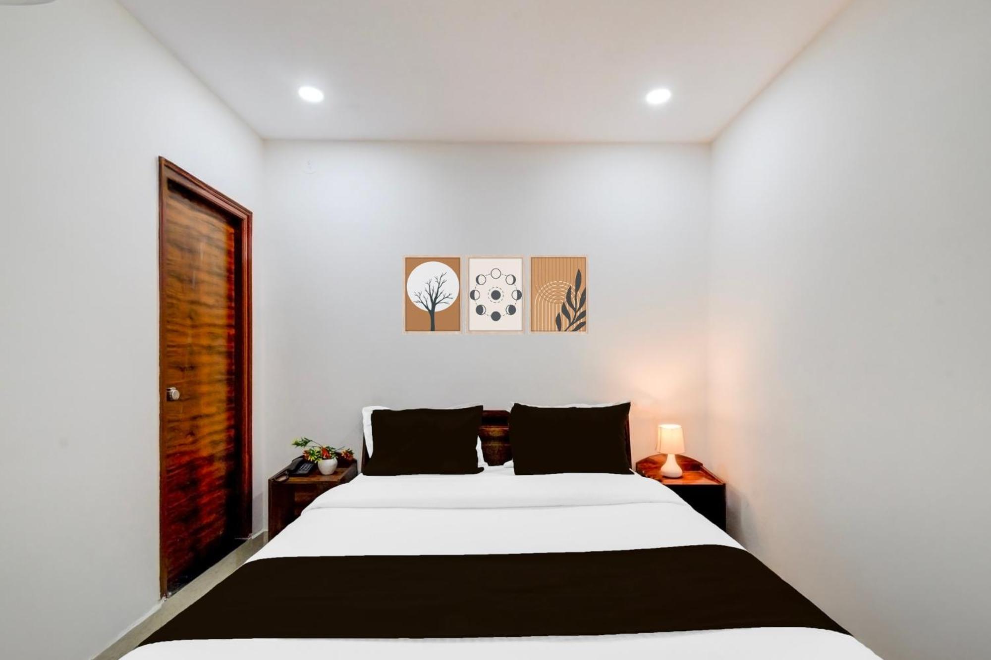 Hotel Super Townhouse Nallagandla Nest