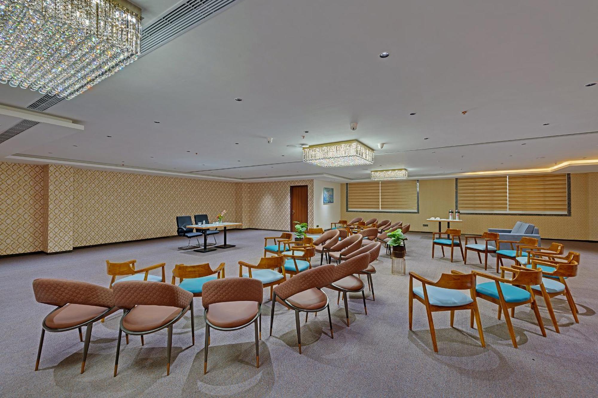 Hotel Click Shamshabad - Airport Hyderabad