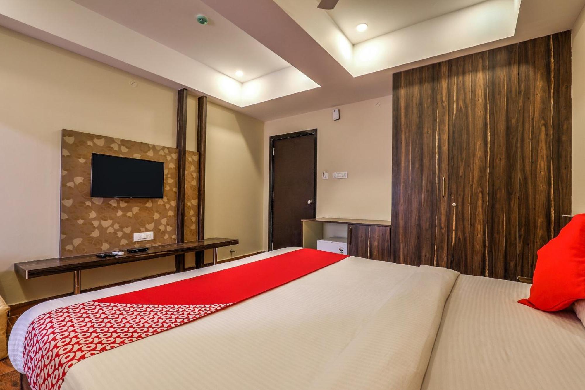 Capital O Sky Grand Hotel Hyderabad