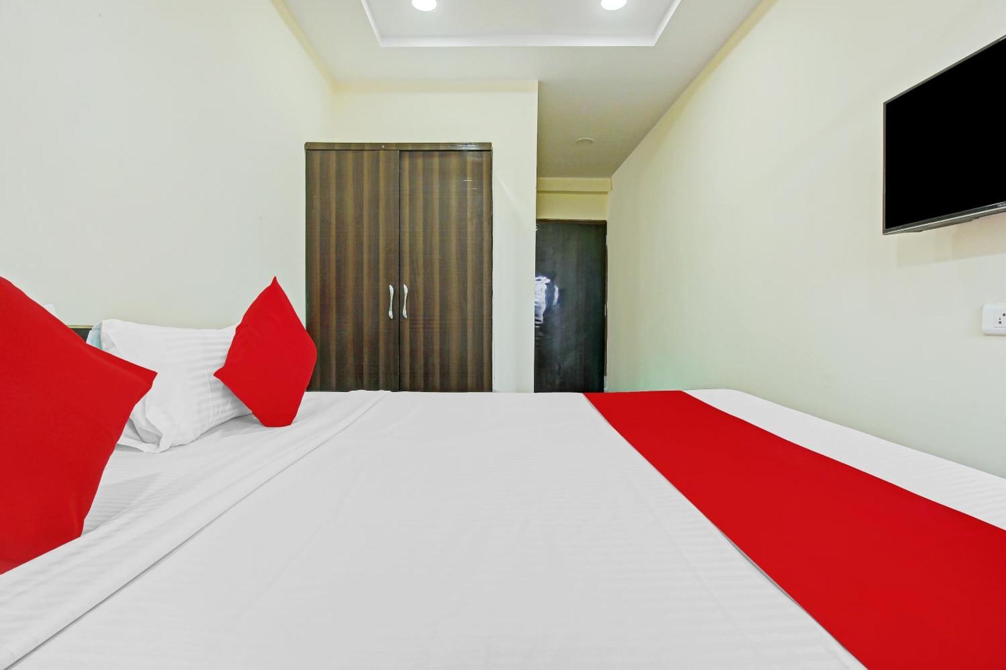 Hotel O Adhin Residency Hyderabad