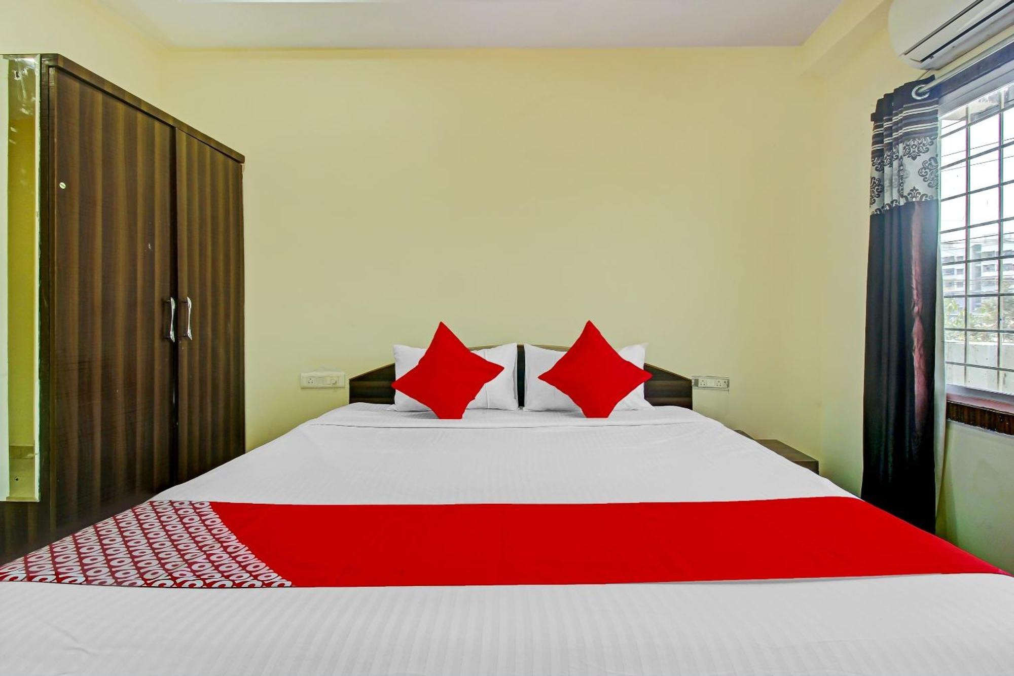 Hotel O Adhin Residency 3*