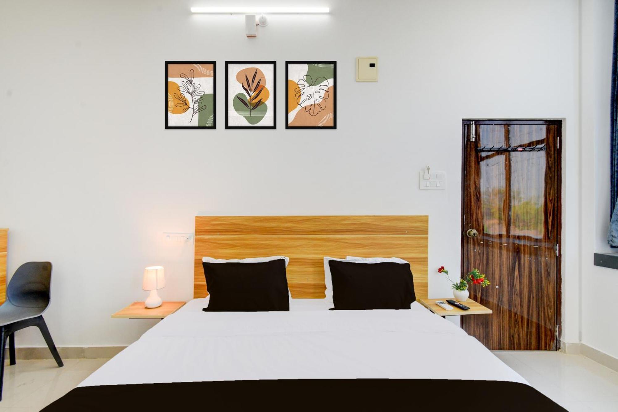 O Nayati Grand Hotel Maula Ali