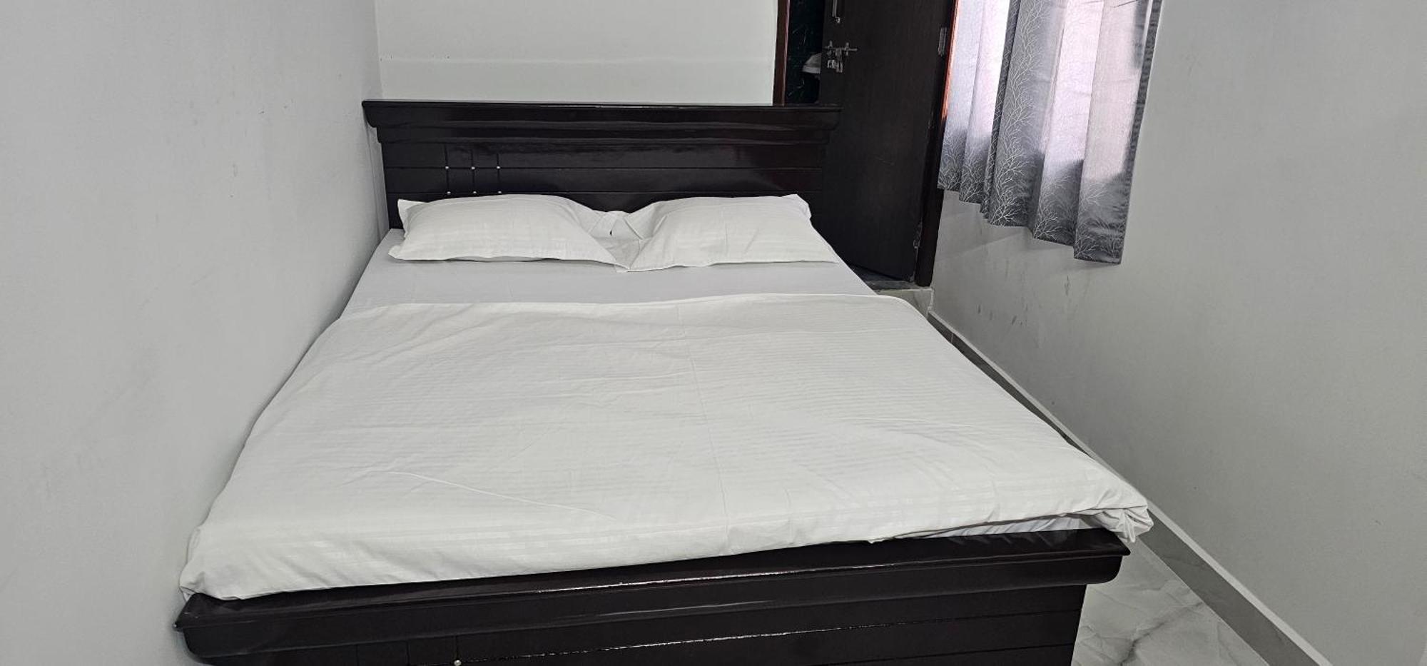 Skyline Guest house Hyderabad