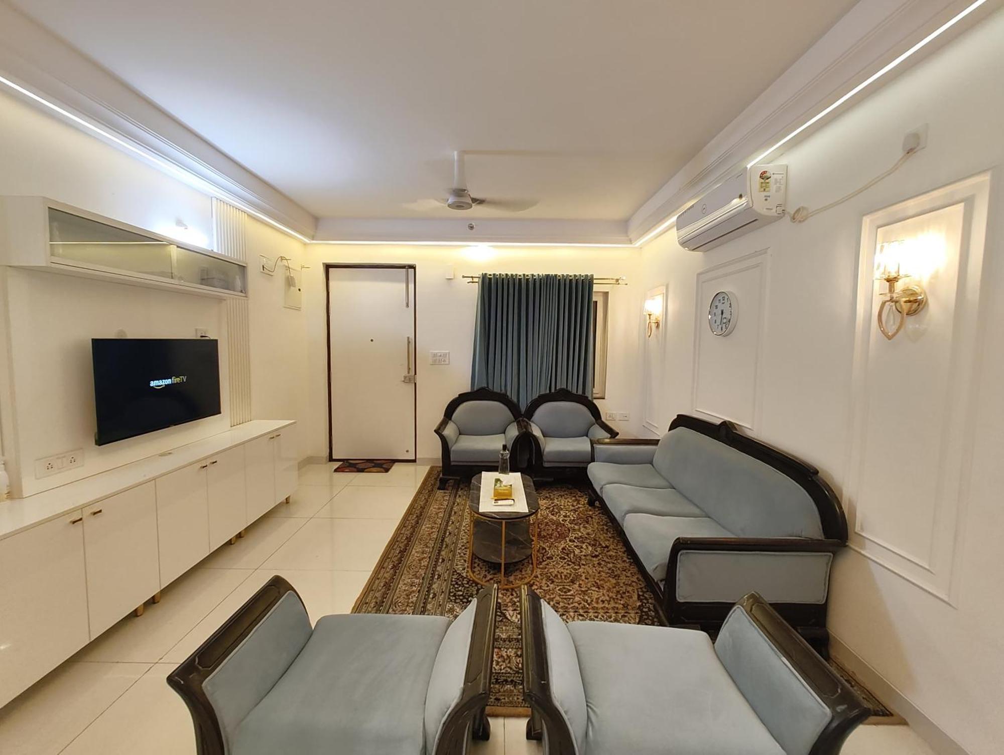 Magnus 3bhk Fully Furnished Flat - Gated Community, Club House, Pool