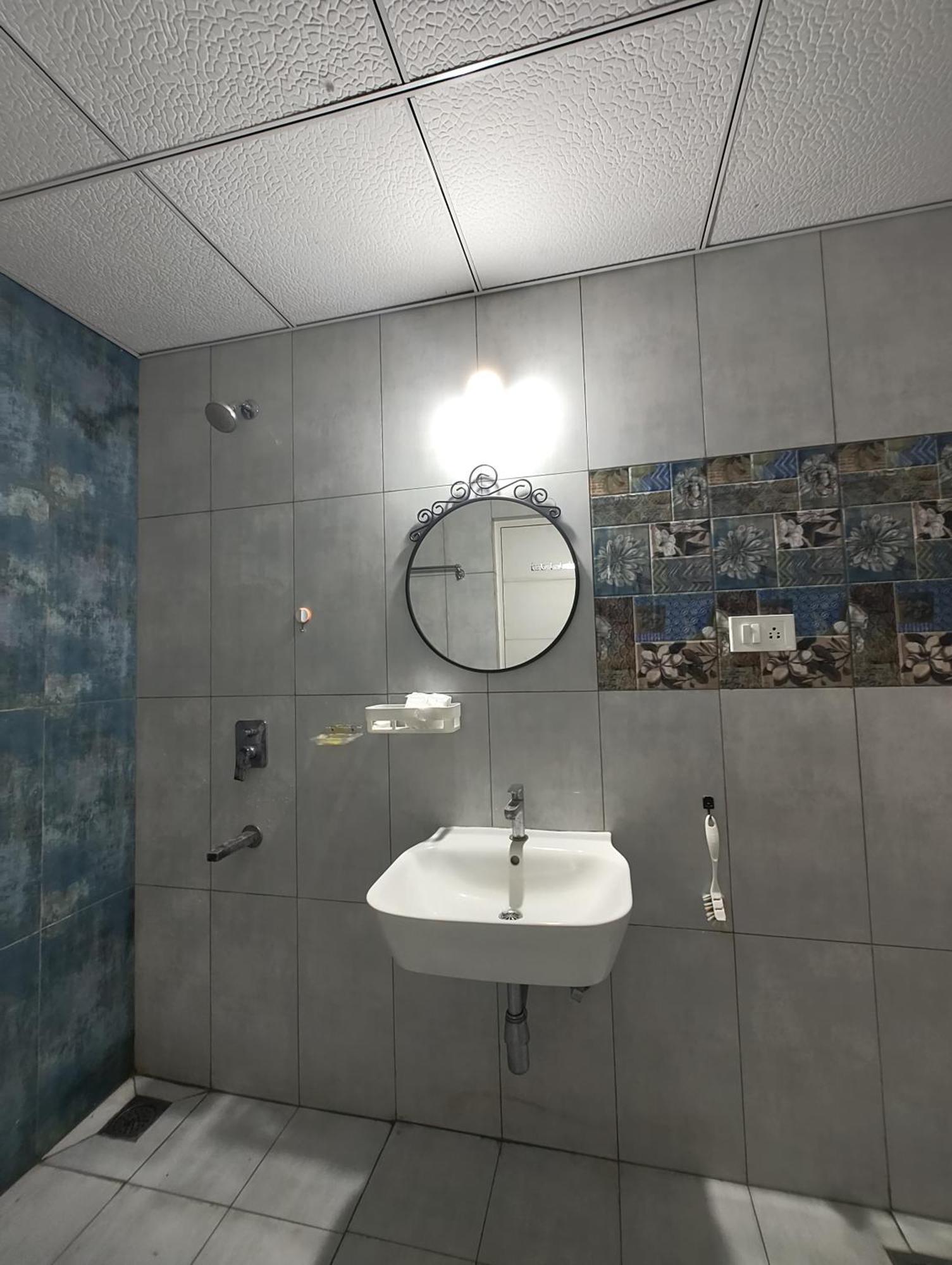 Magnus 3bhk Fully Furnished Flat - Gated Community, Club House, Pool * Hyderabad