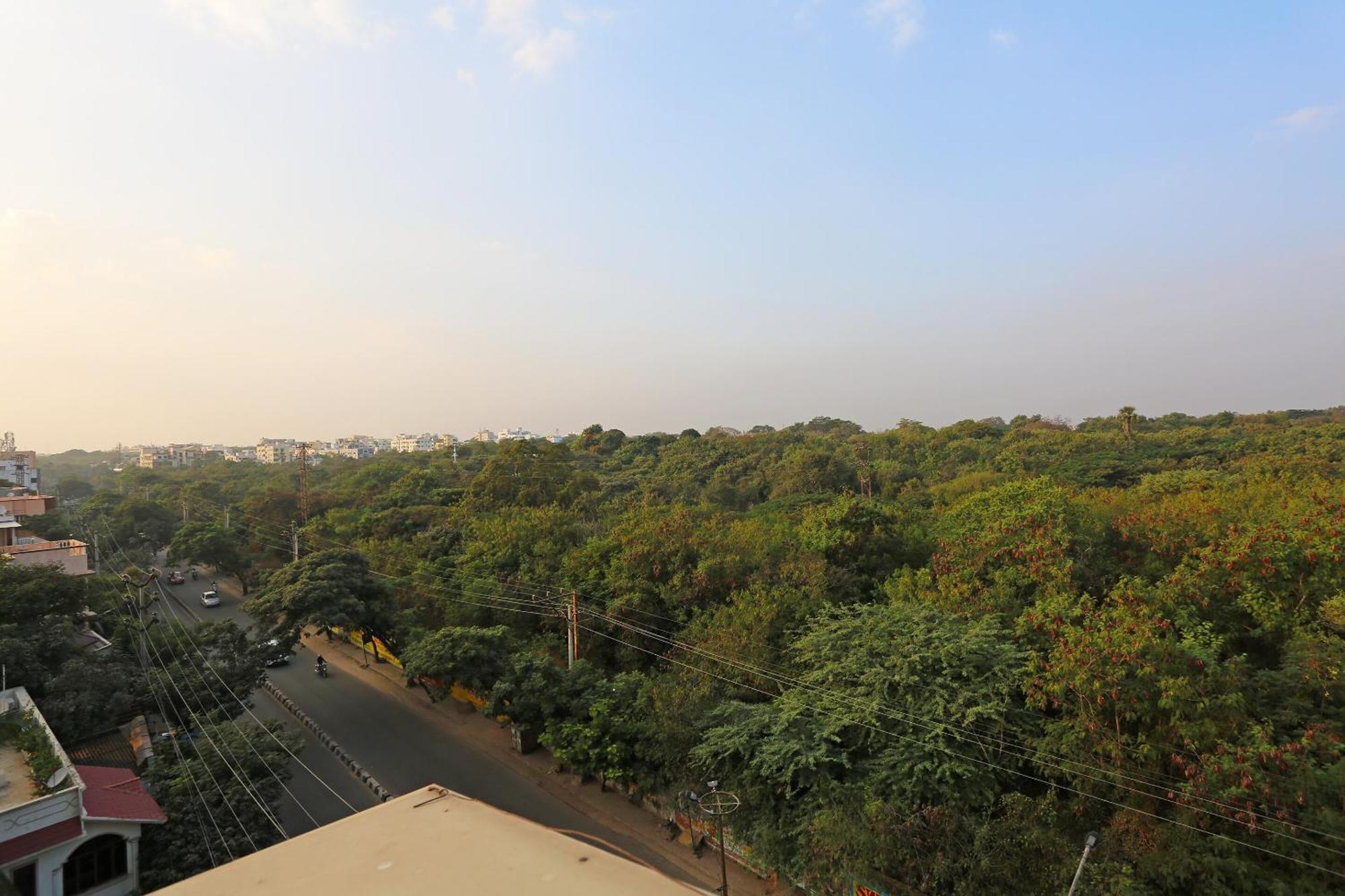 O Saraswathi Residency Near Sr Nagar Metro Station Hotel 3*