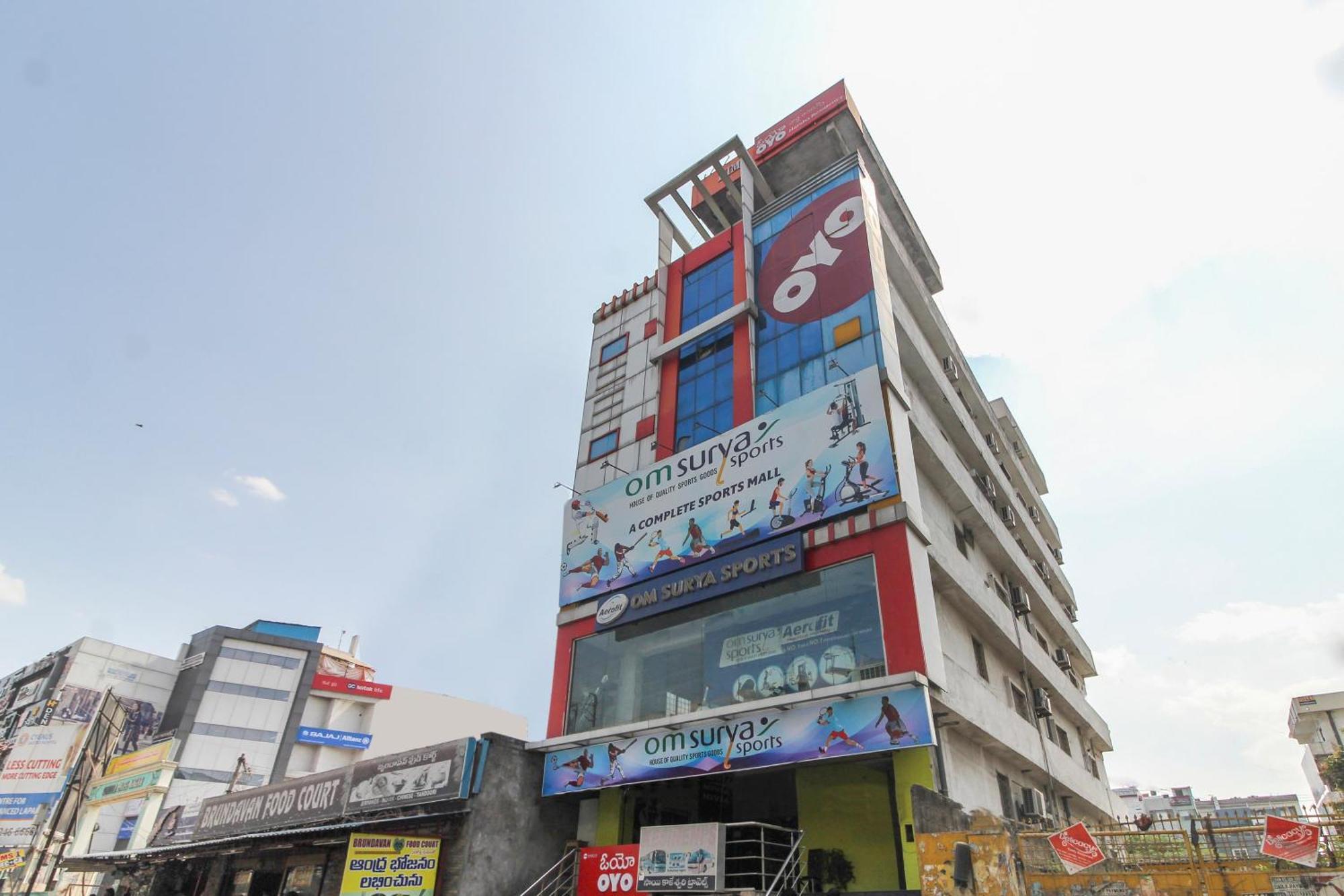 O Sri Harsha Residency Near Jntu Metro