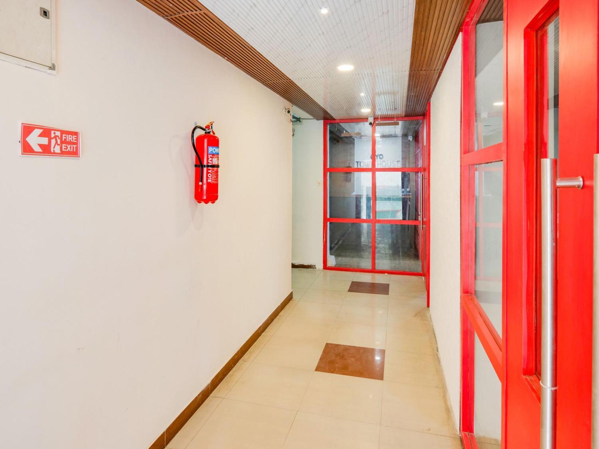 Super Townhouse Rio Hyderabad