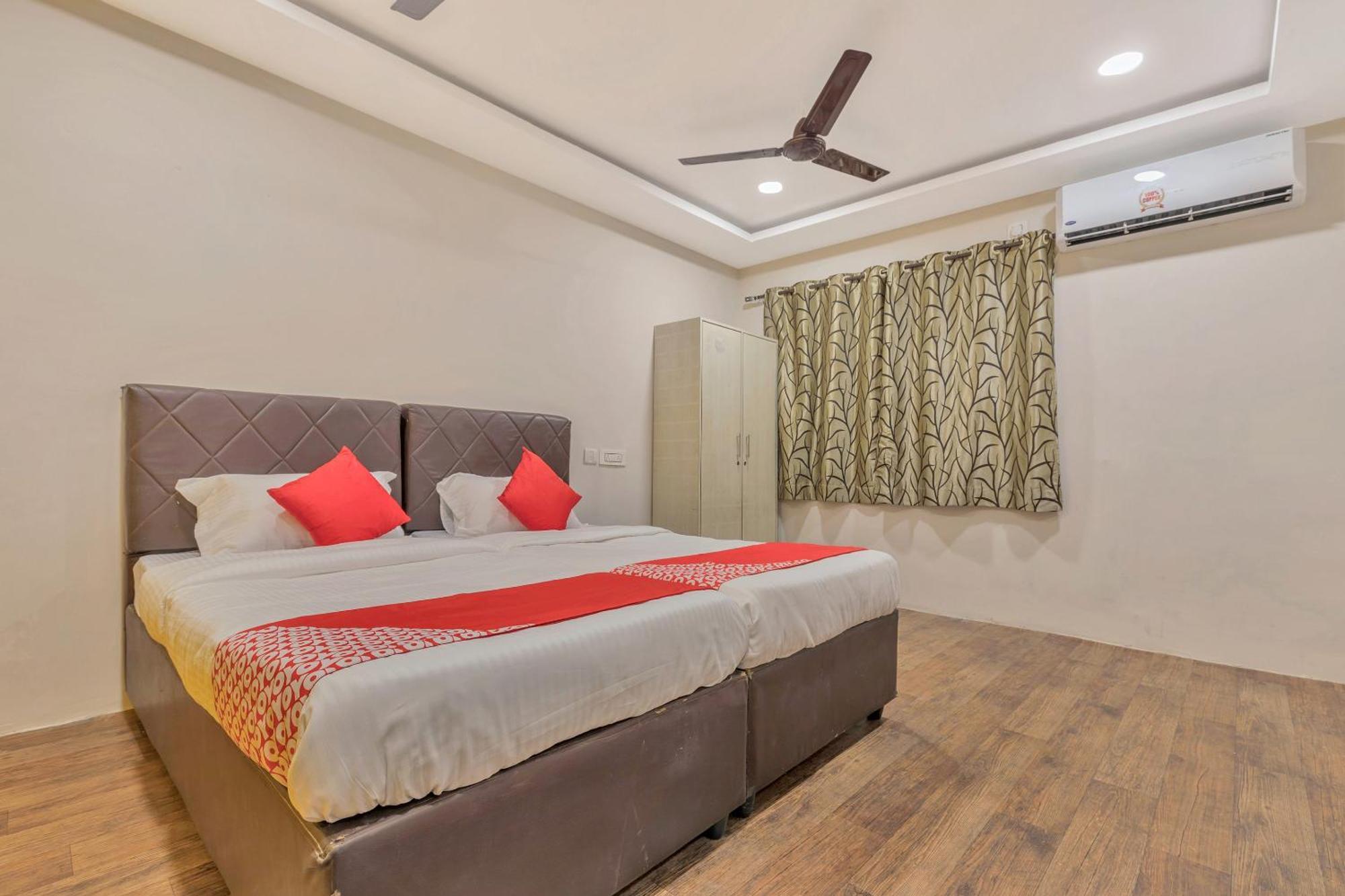 O Ankitha Grand Hotel 4*