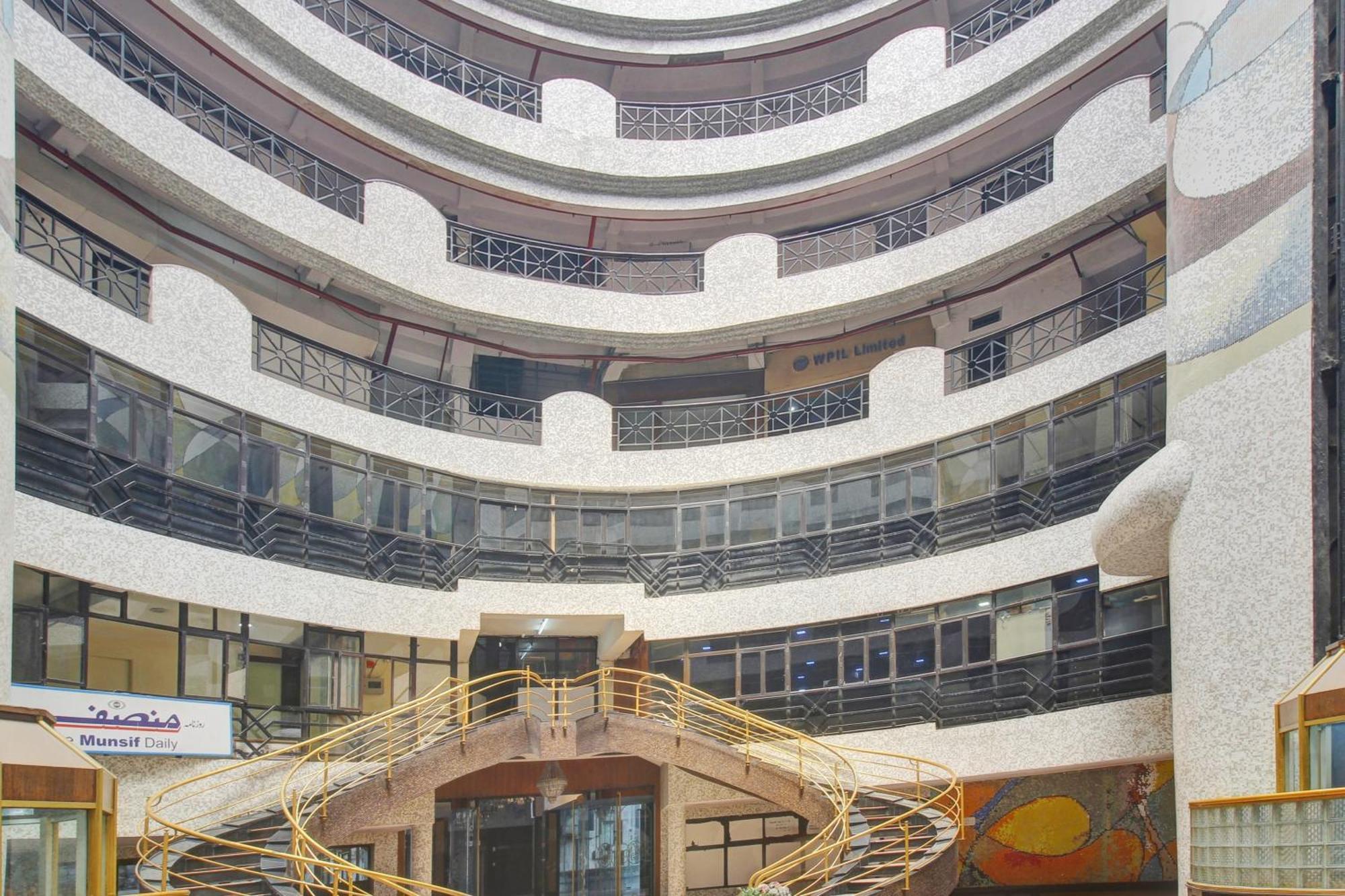 O Metro International Hotel