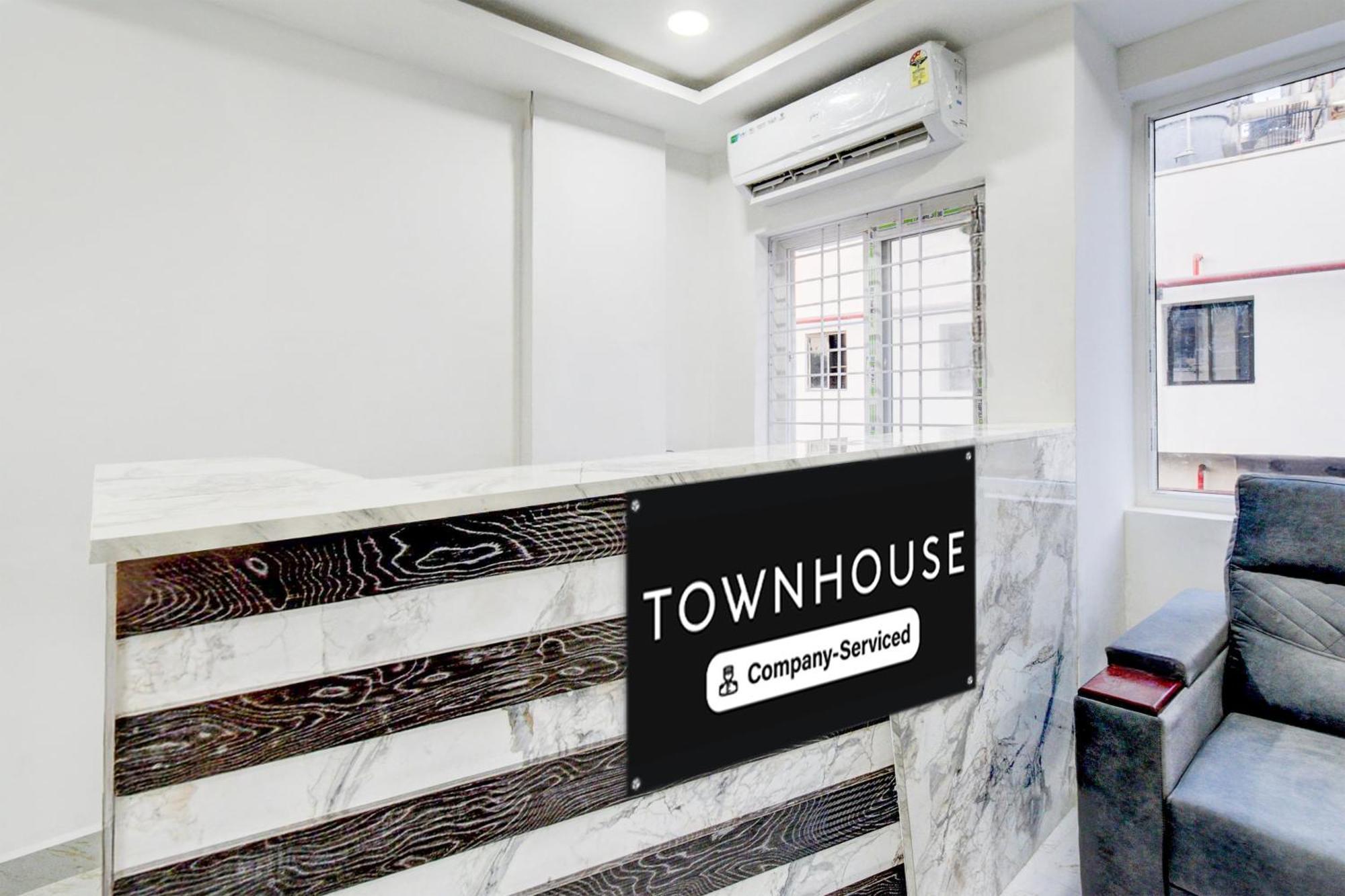 Super Townhouse Jp Nagar Miyapur Hotel 4*