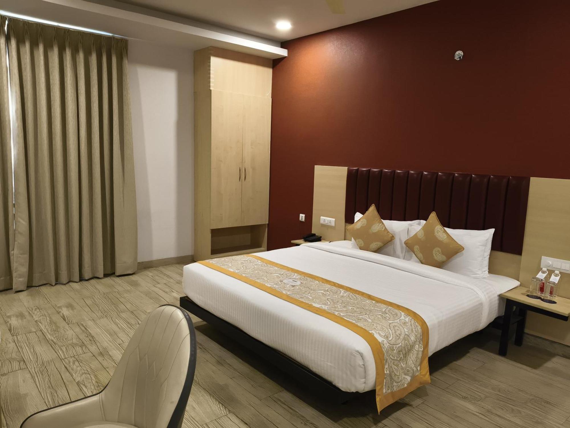 Aparthotel Grand Continent Kondapur