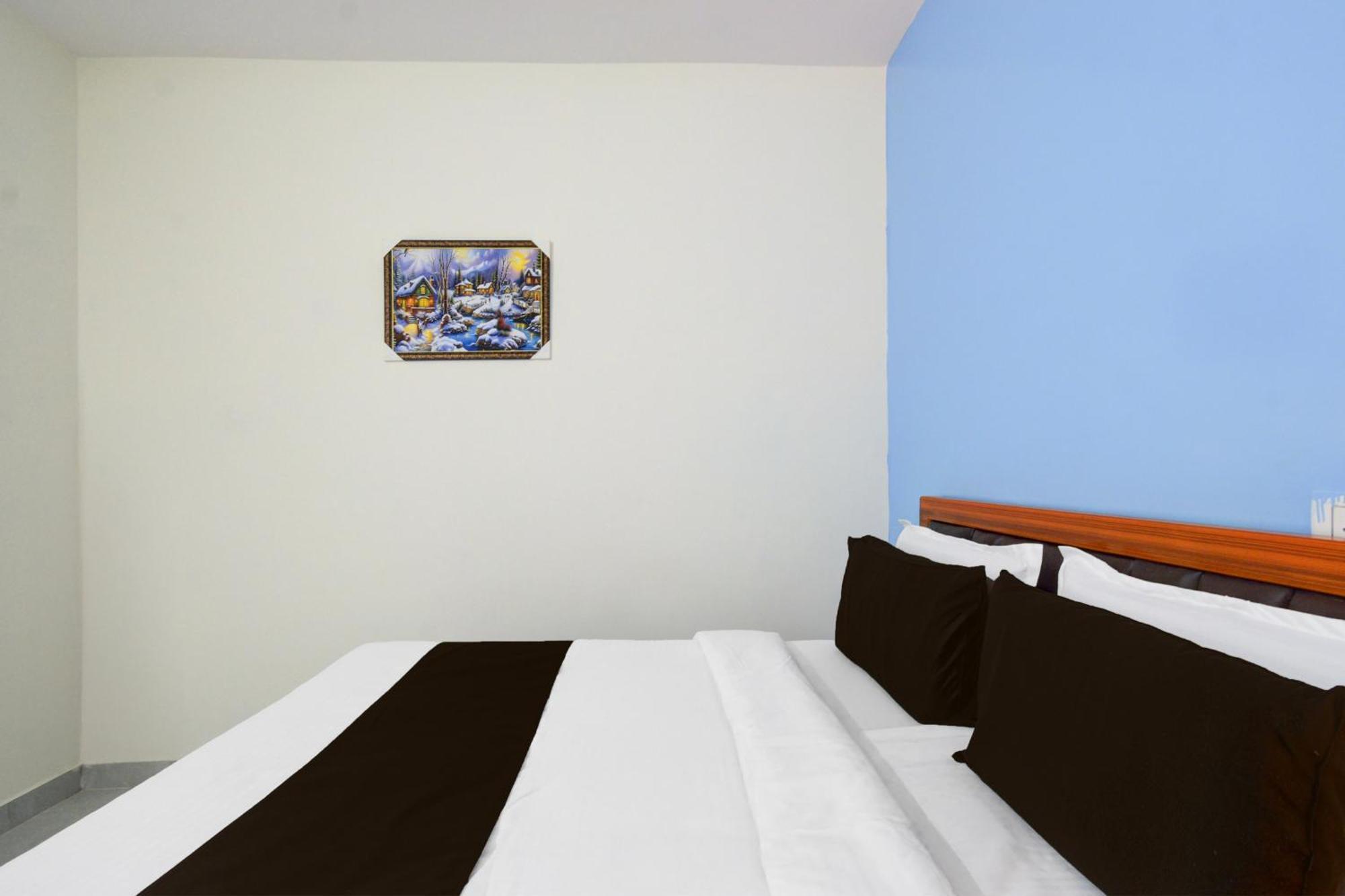 Hotel Super O Ruby Grand Hyderabad