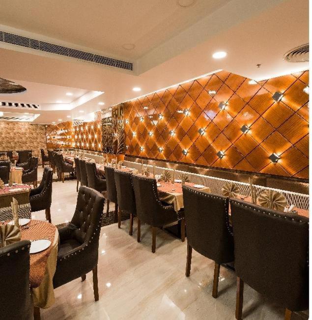 Blossoms Park Continental- A Luxury Collection Hotel 3*