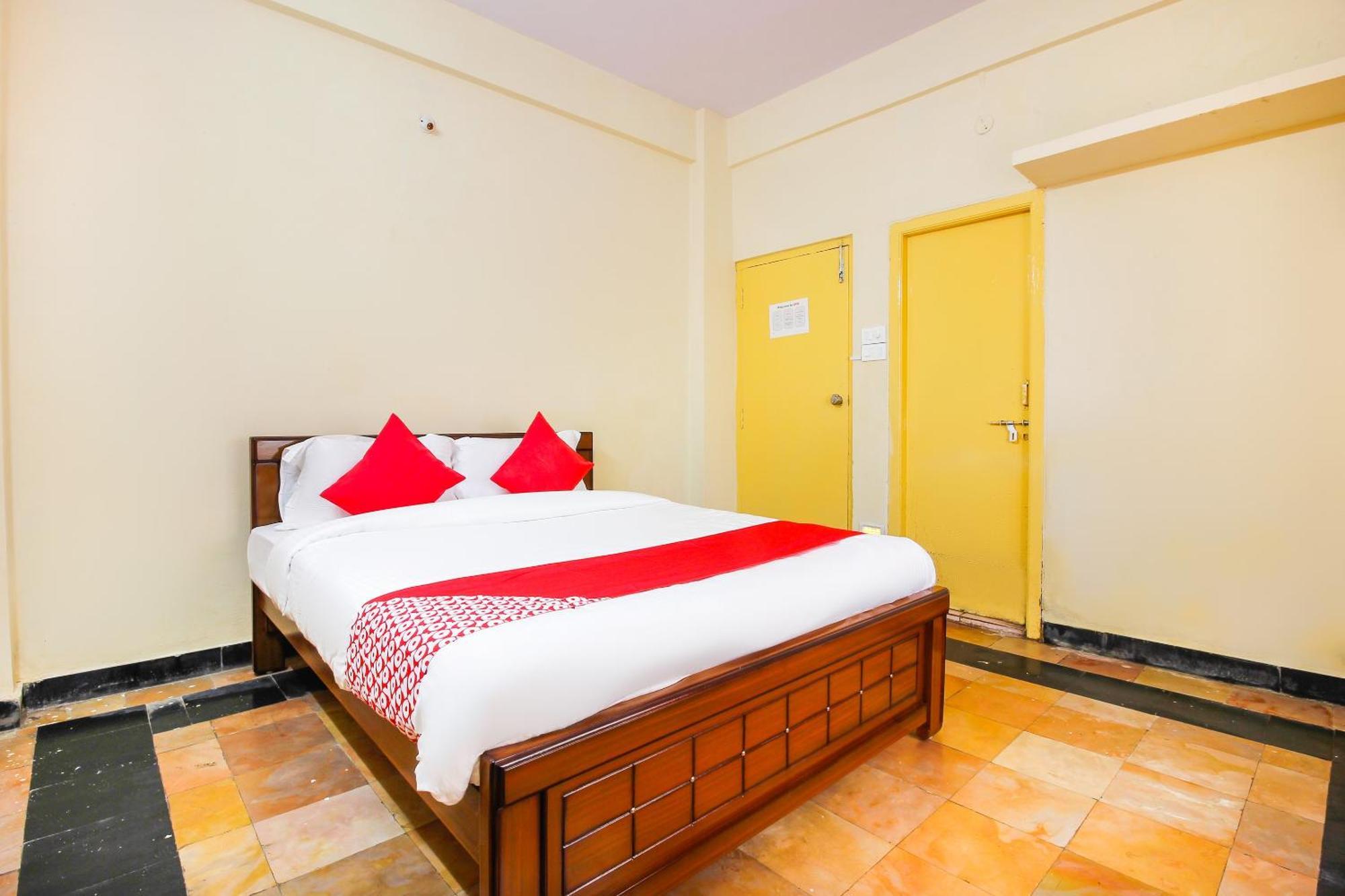 O Sai Residency Near Sr Nagar Metro Station Hotel