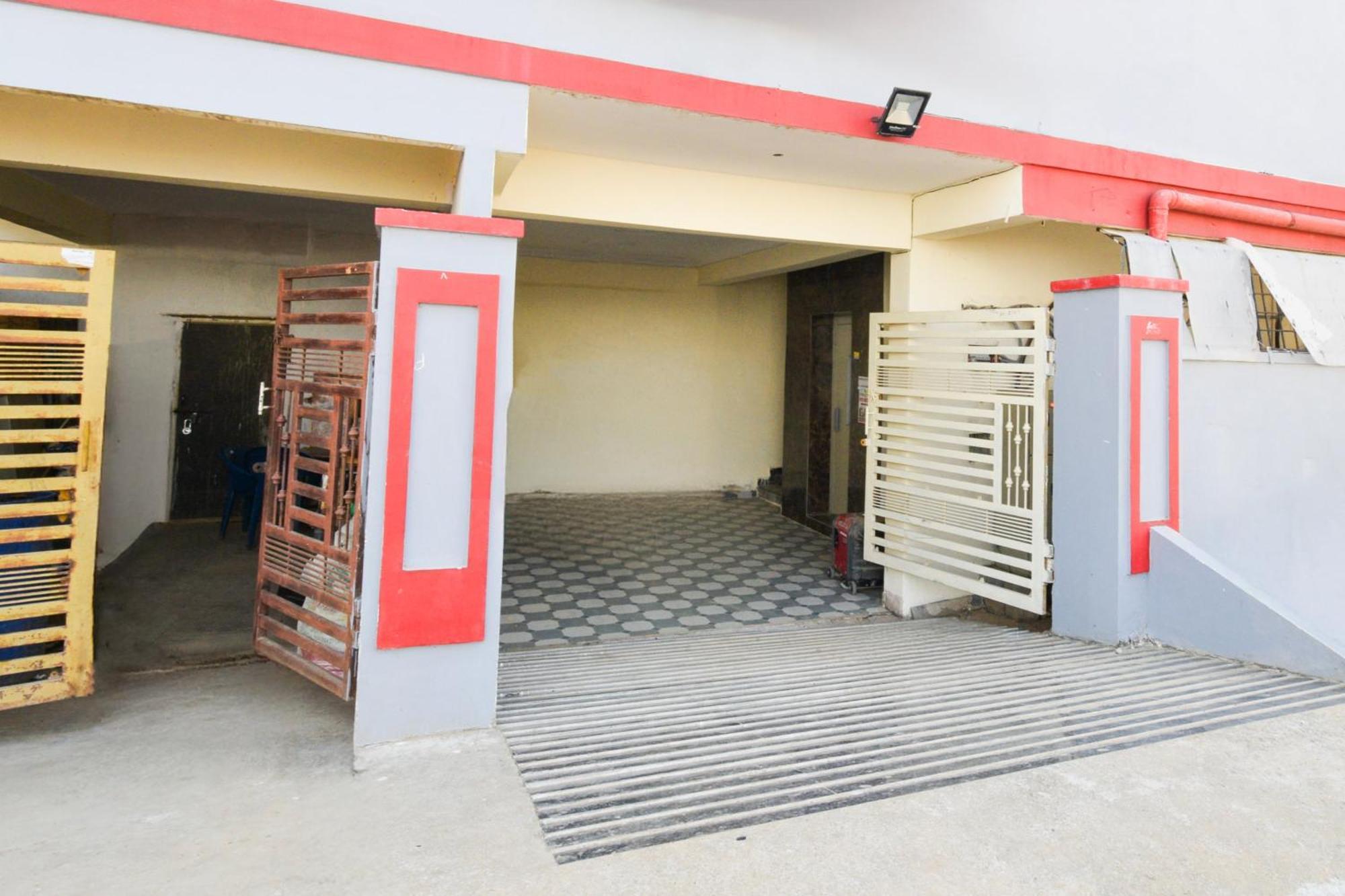 Super O Bolligudem Hotel 4*