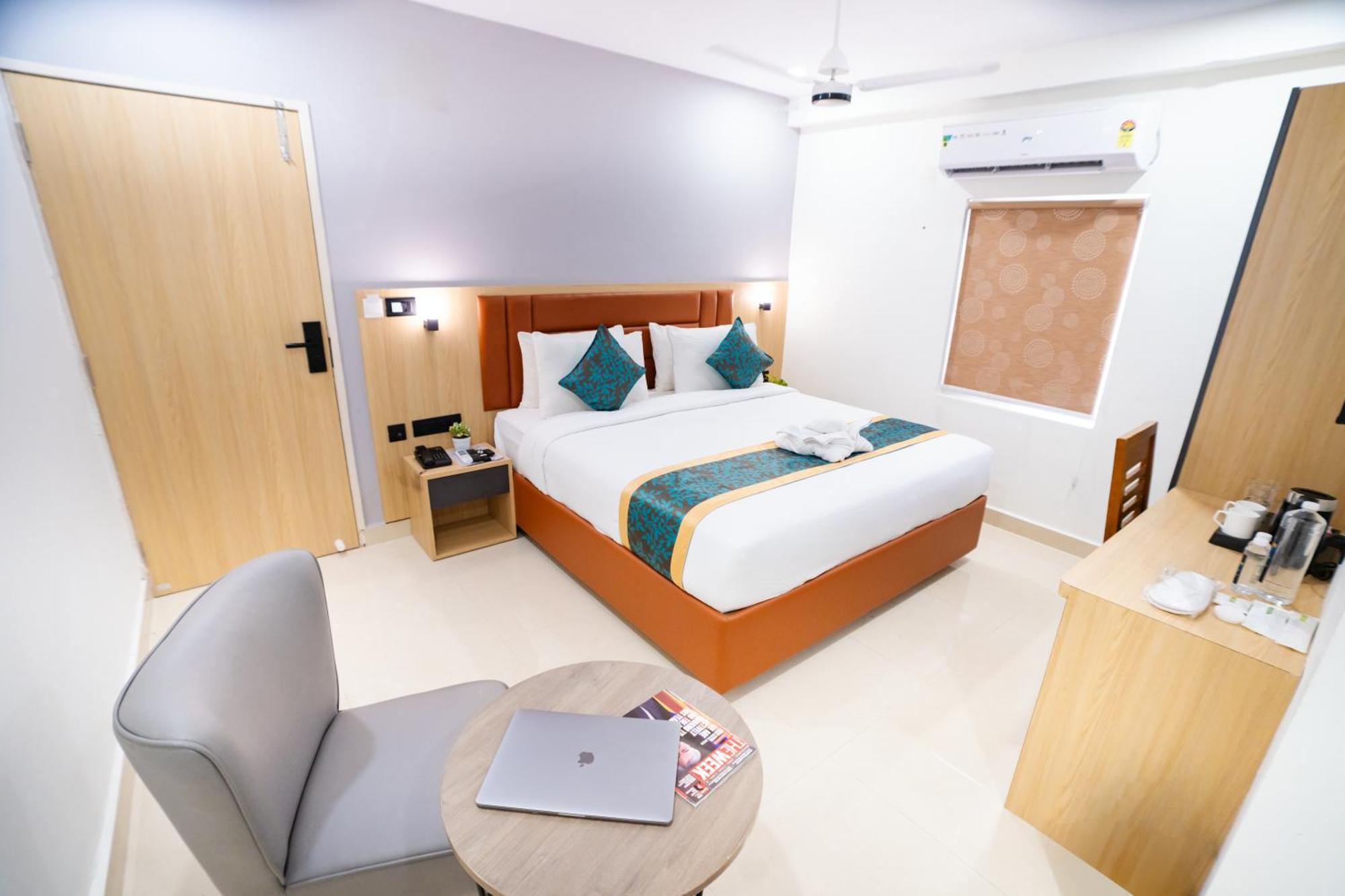 Sunrise Business 3* Hyderabad