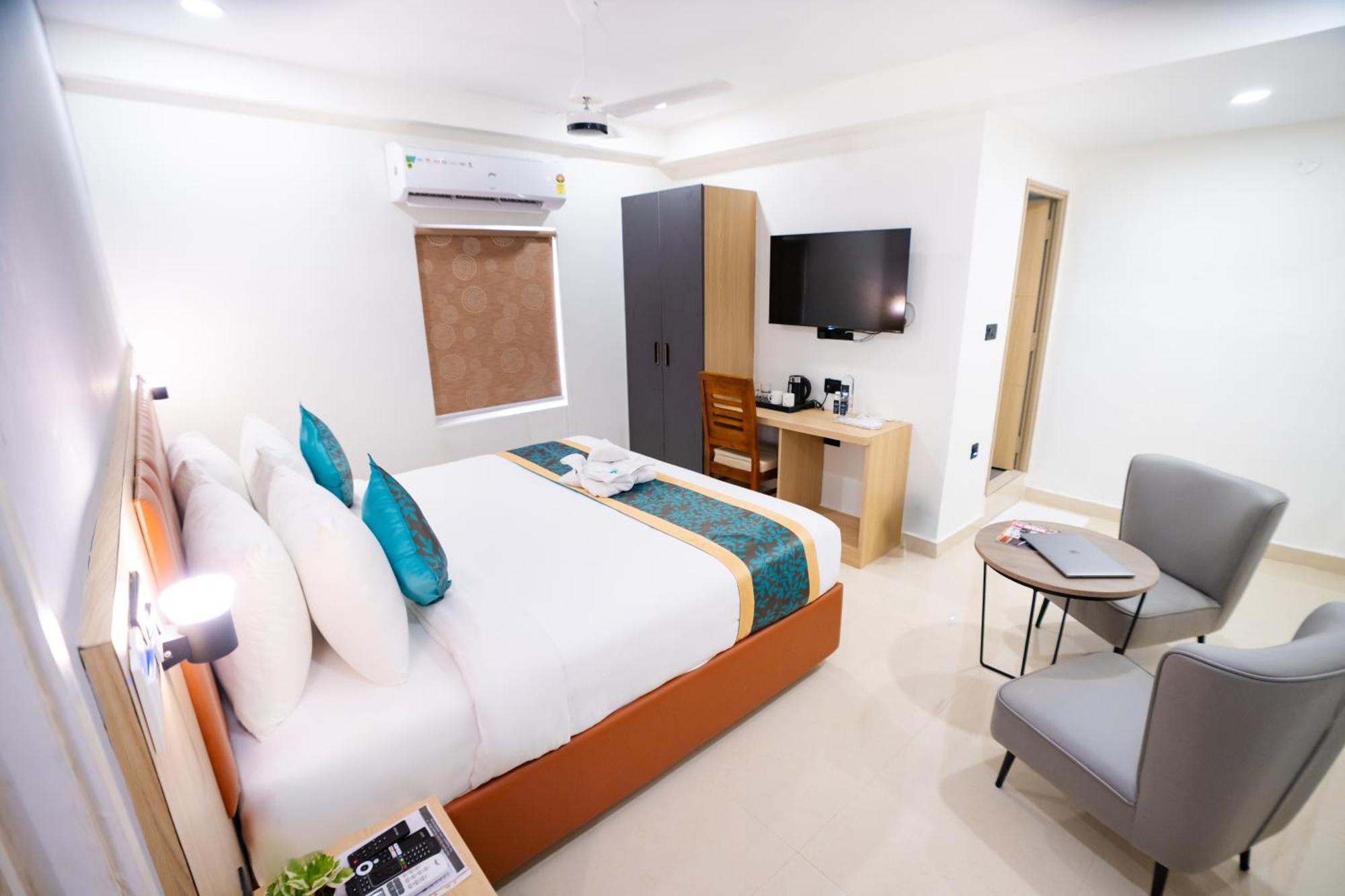 Hotel Sunrise Business
