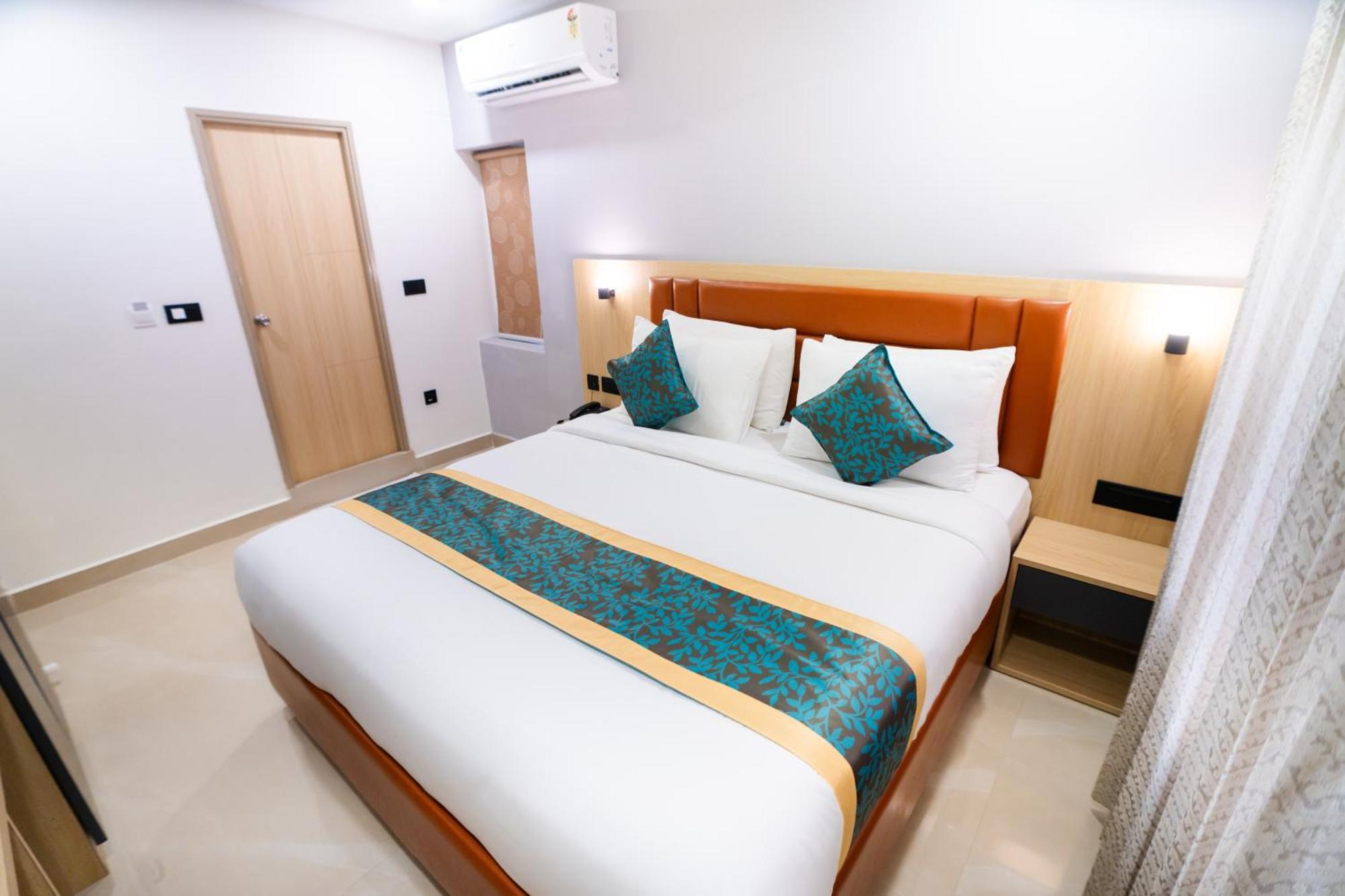 Hotel Sunrise Business