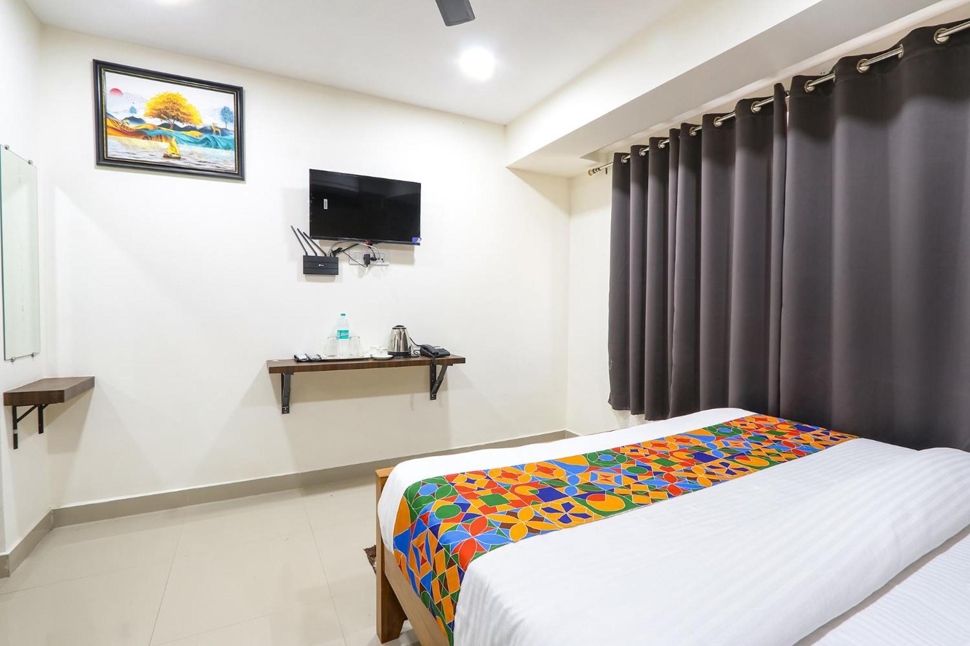 Fabhotel Vgr Comforts 5* Hyderabad