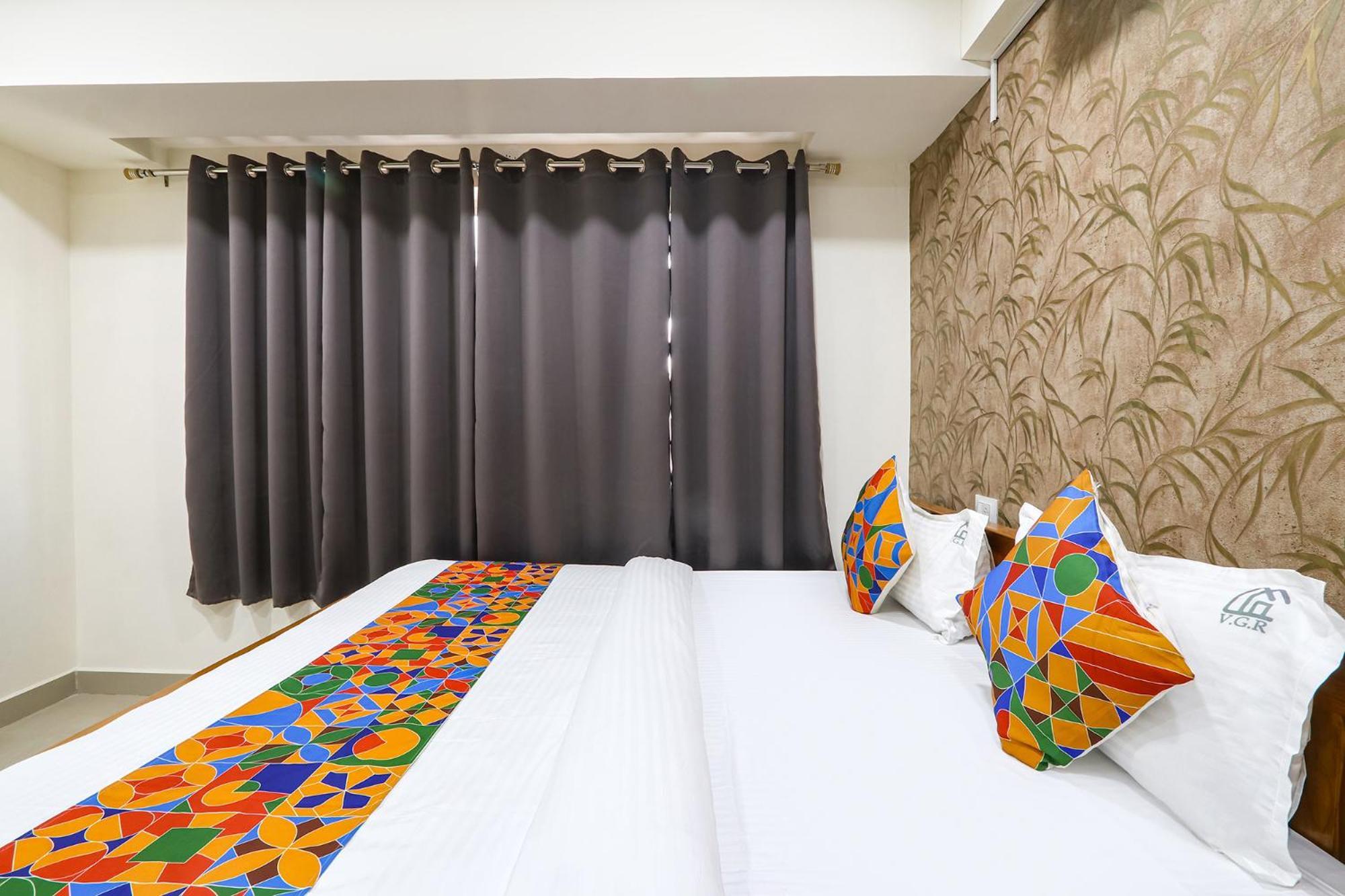 Fabhotel Vgr Comforts Hotel