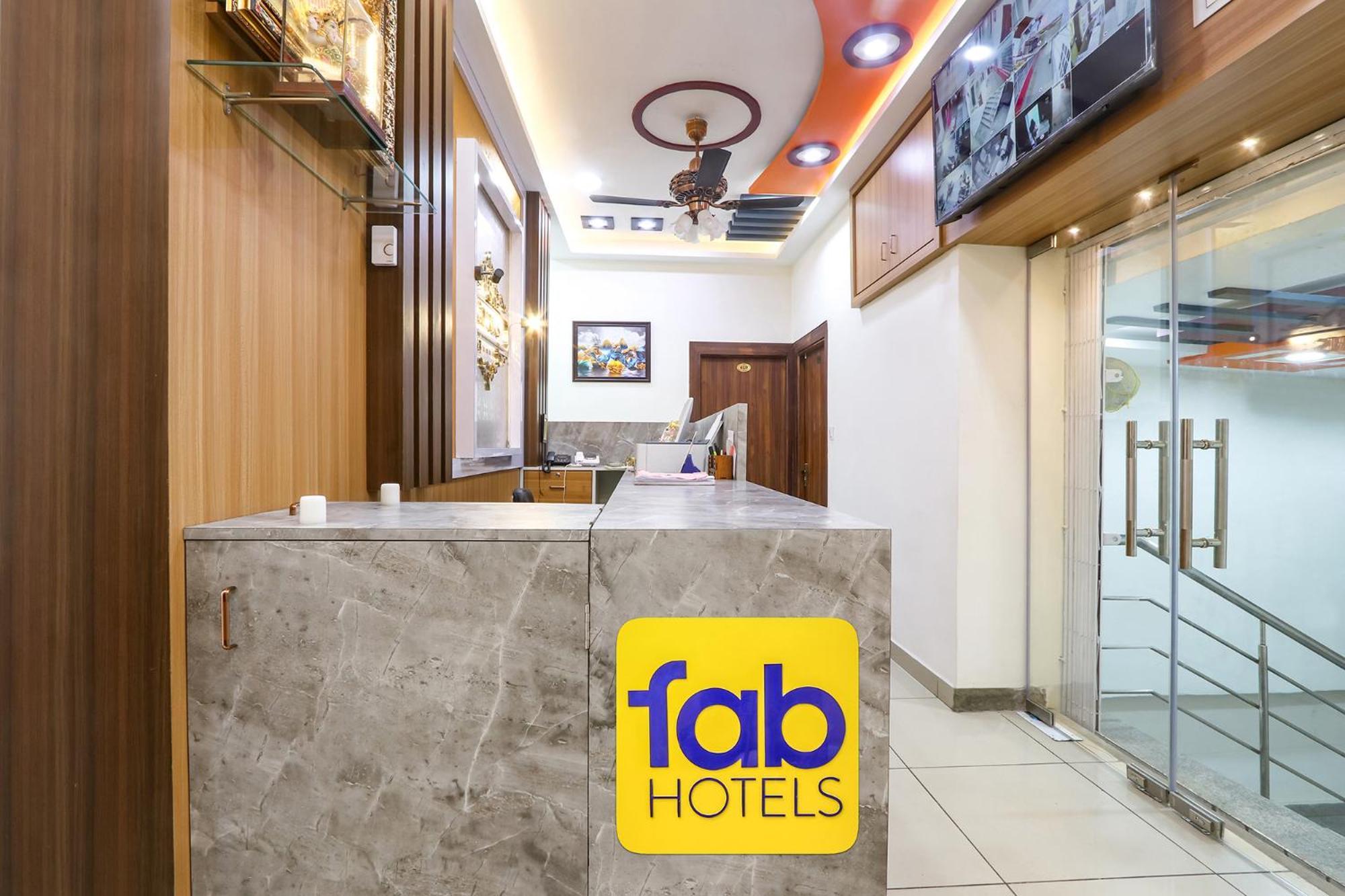 Hotel Fabhotel Vgr Comforts