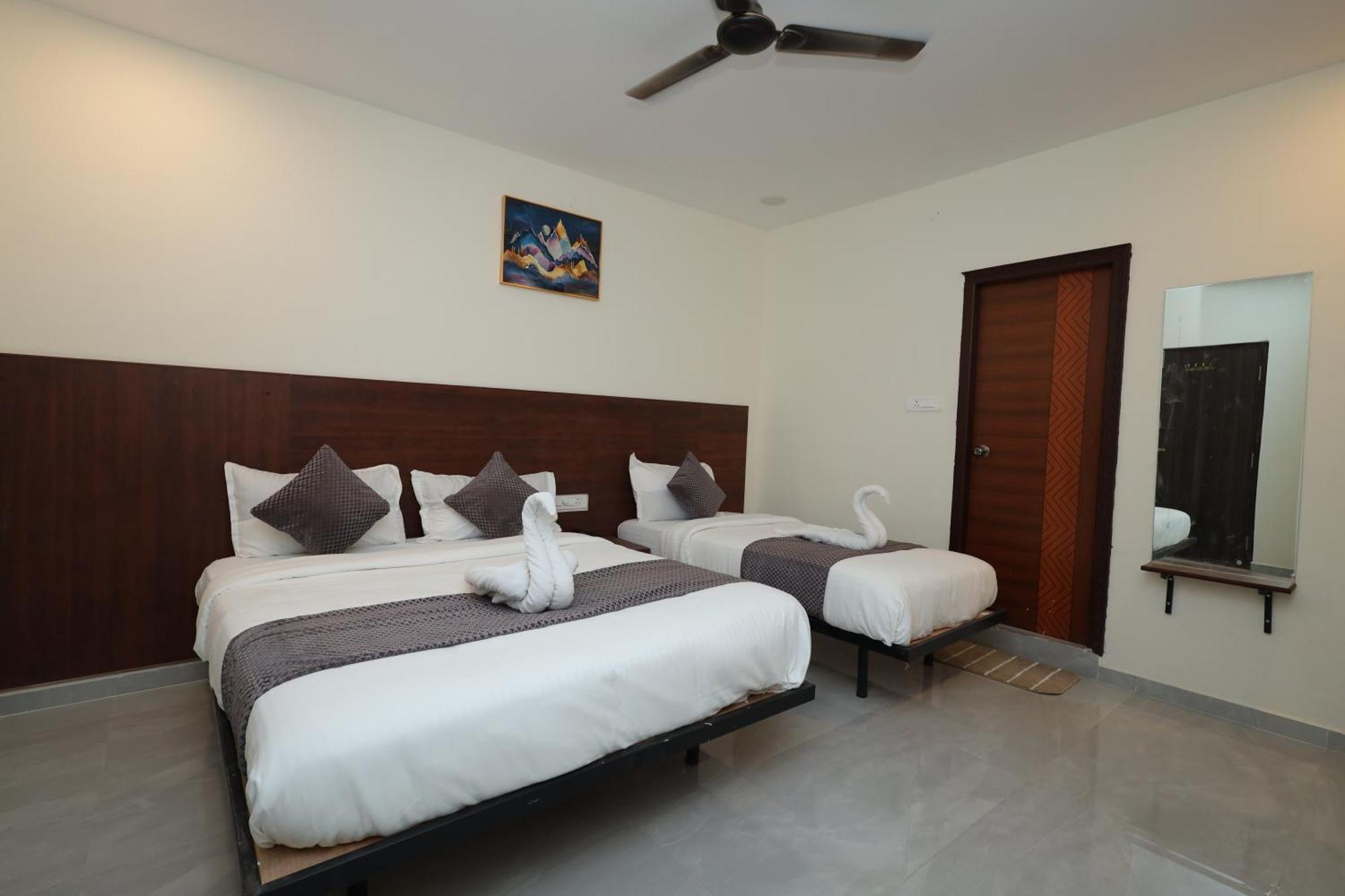 Virat Elite Hotel 3*