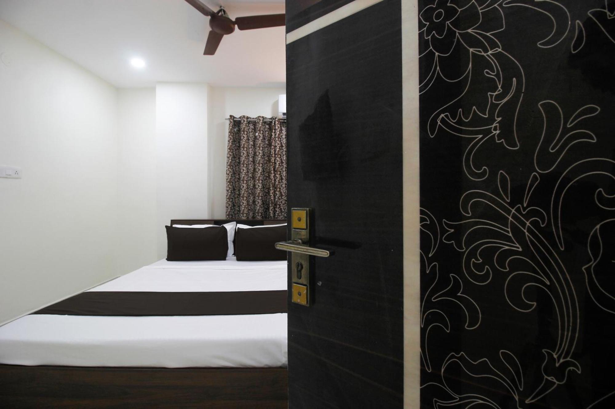 Hotel Collection O Stayo