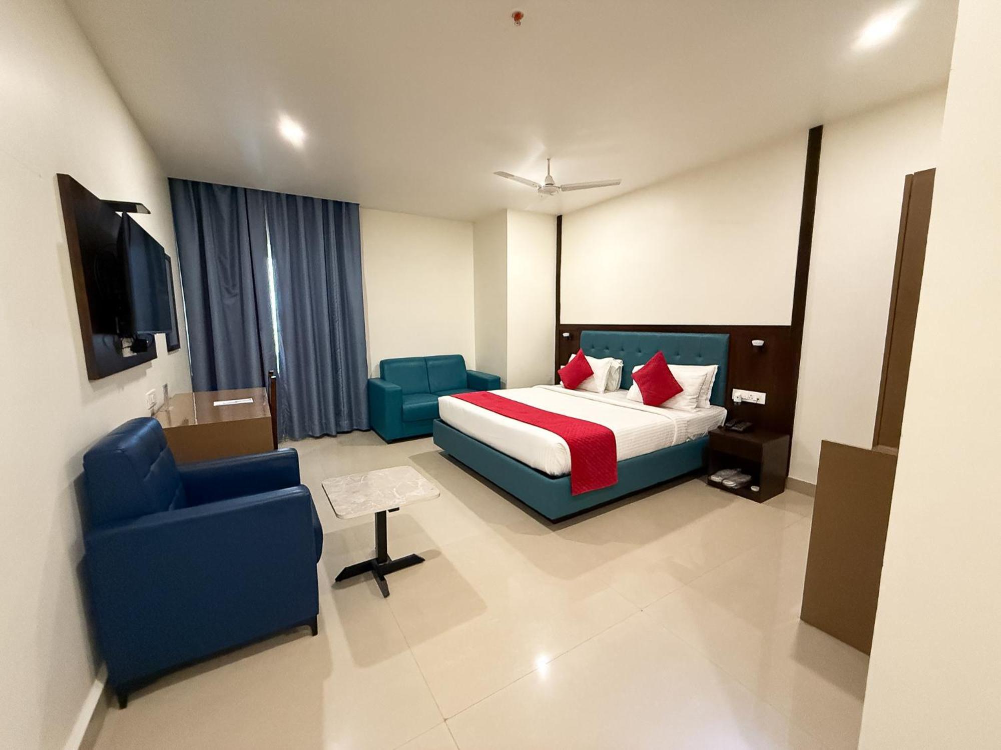 Hotel Landridge - Hitech Hyderabad
