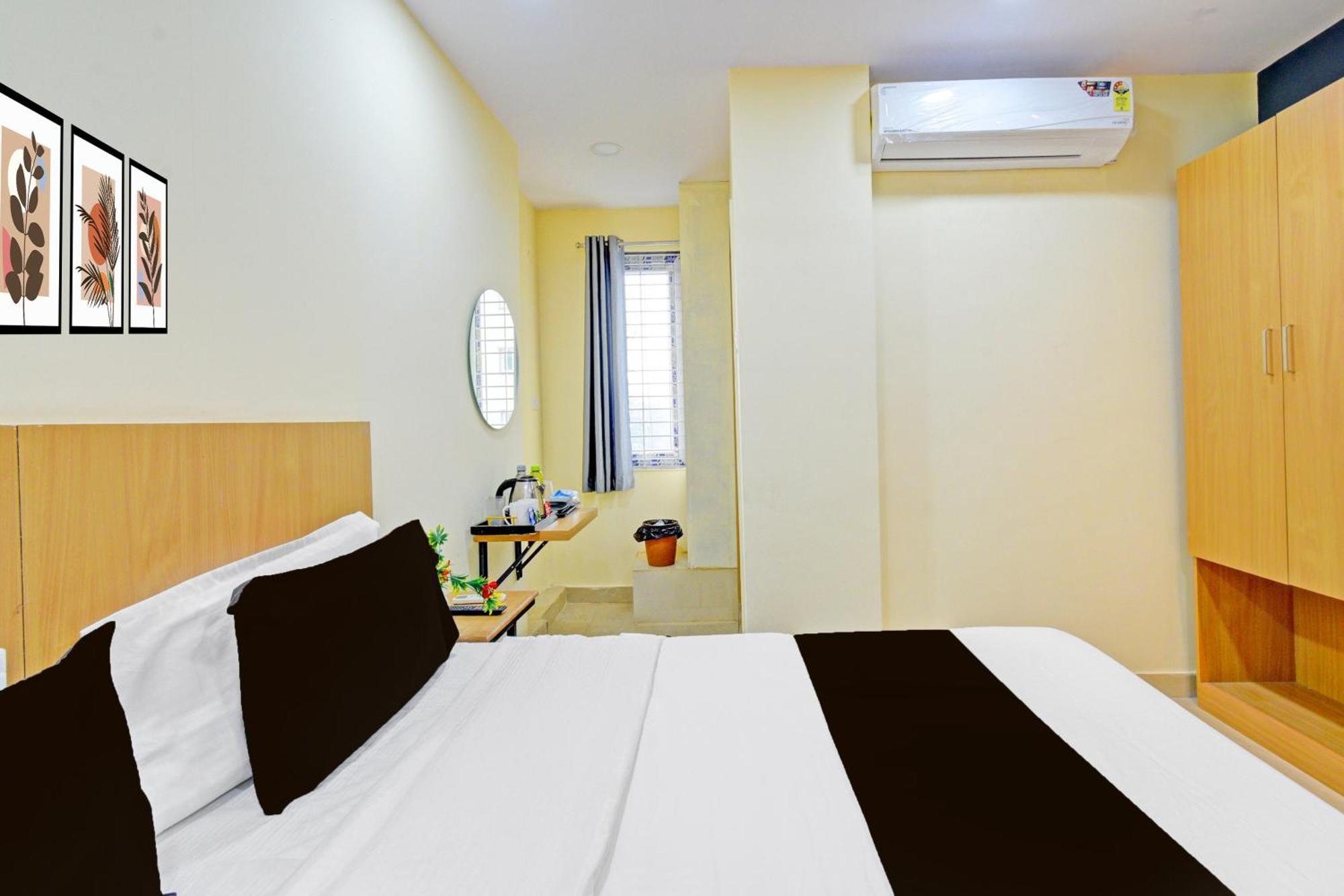 Hotel O Ashok Vasa