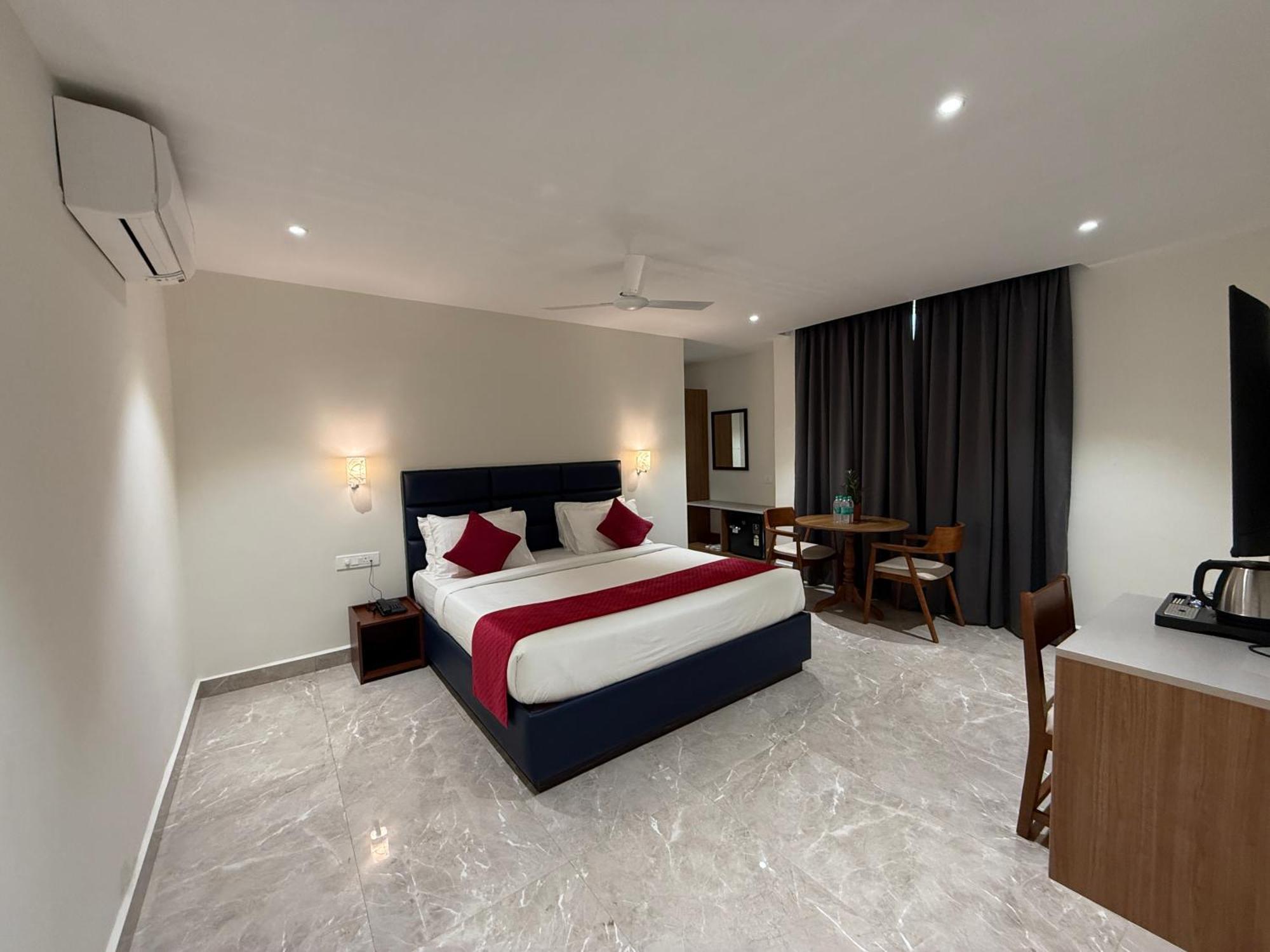 Maritan - Hitech City, Hotel