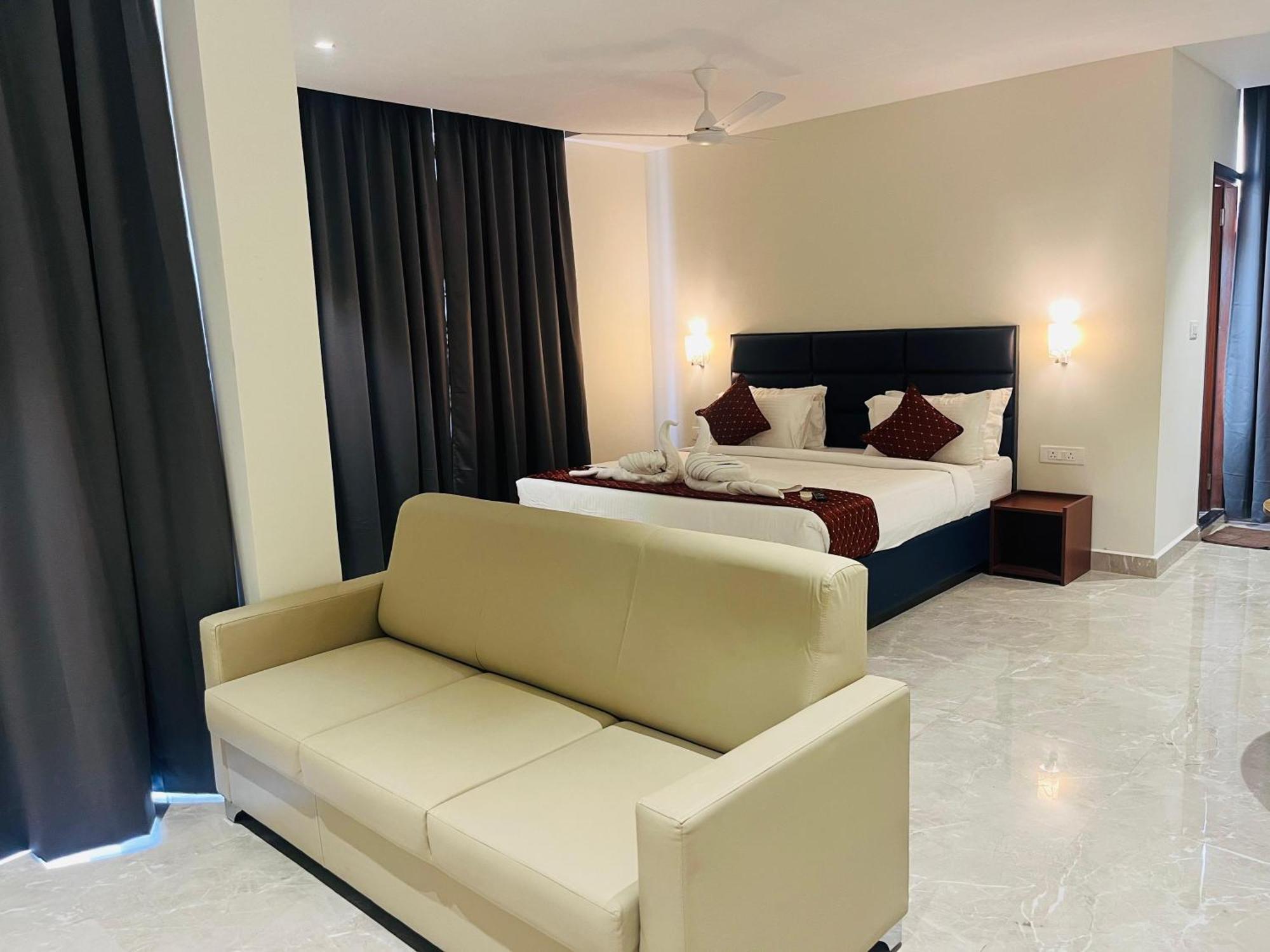 Hotel Maritan - Hitech City, 3*