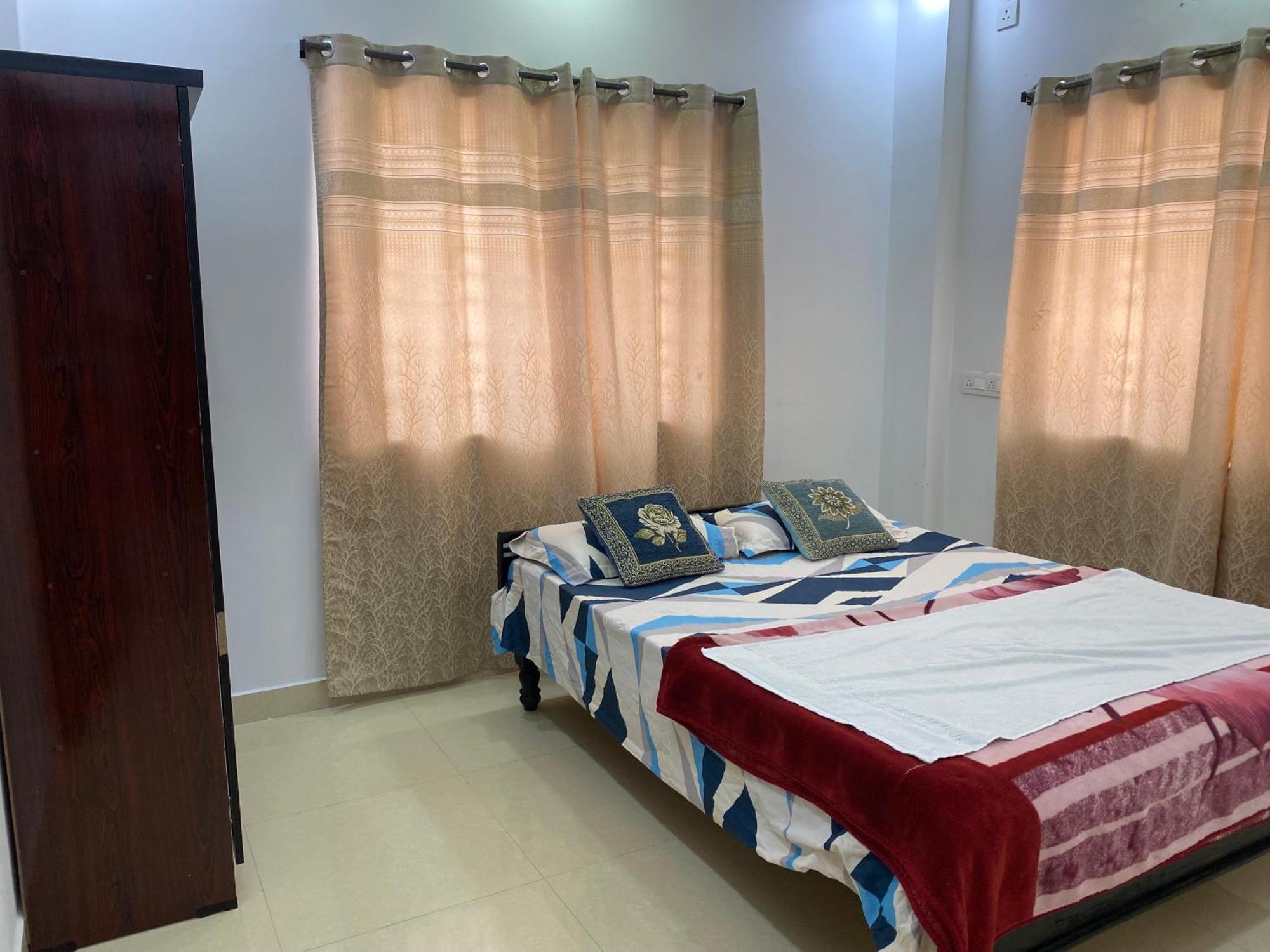 Apartment Srt Homely 3bhk With Amenities Hyderabad