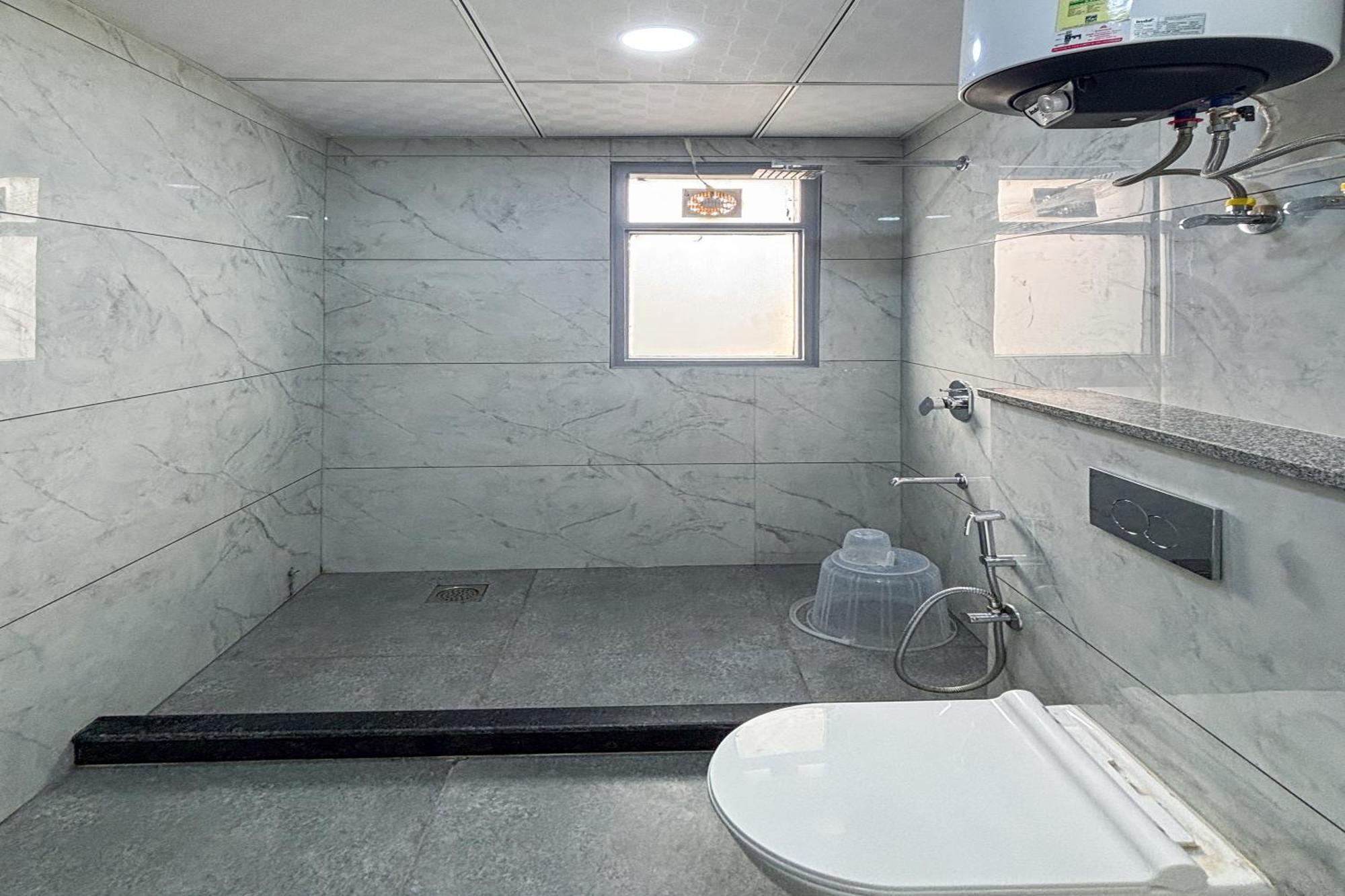 Housr 78 Madhapur Hitech Near Yashoda Hospital Hotel Hyderabad