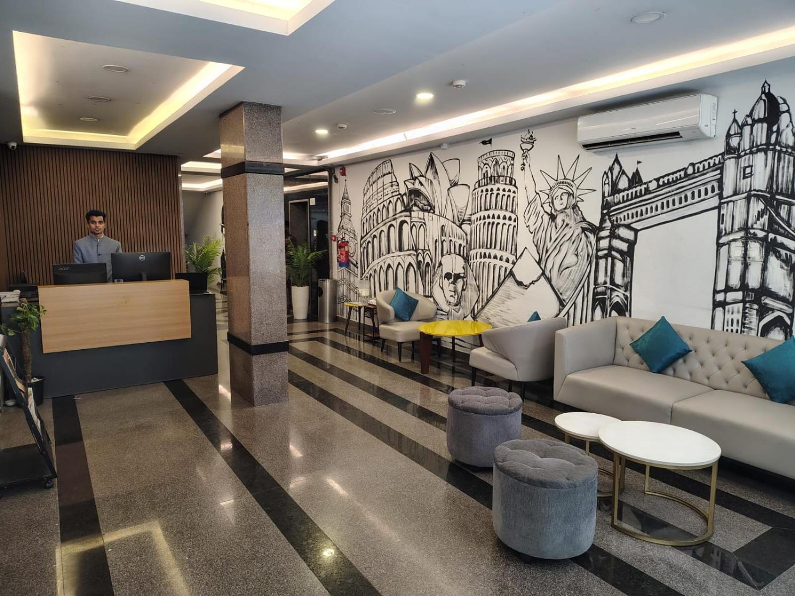 Hotel Grand Continent Hitech
